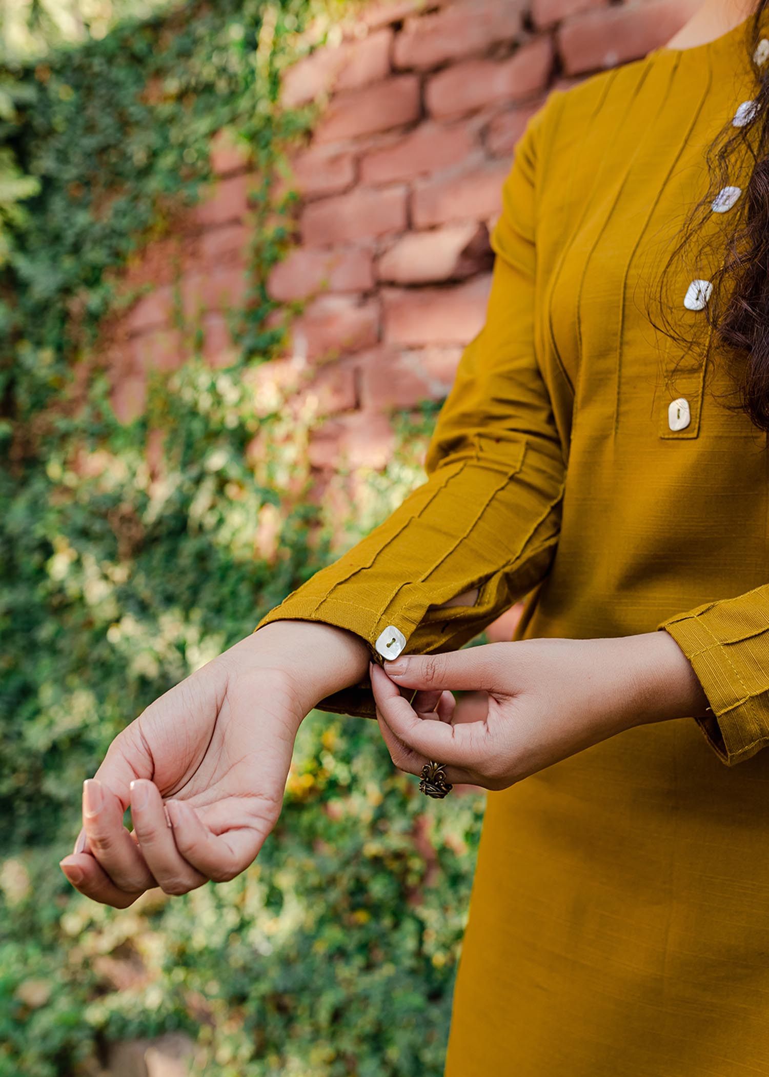 Mannat Noori Women 1pcs