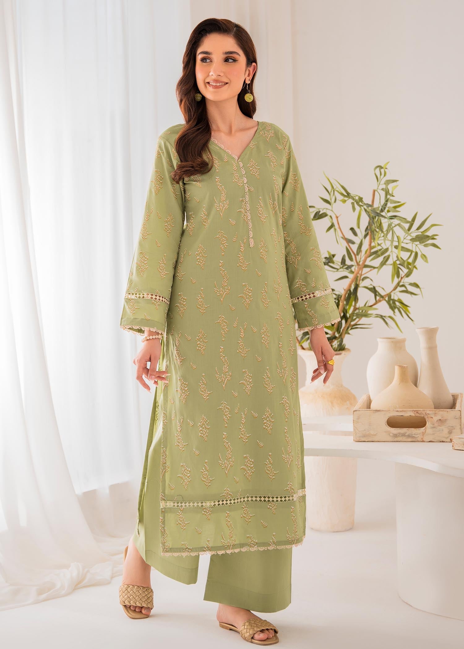 Panache Apparel Meadow Magic Women 2pcs