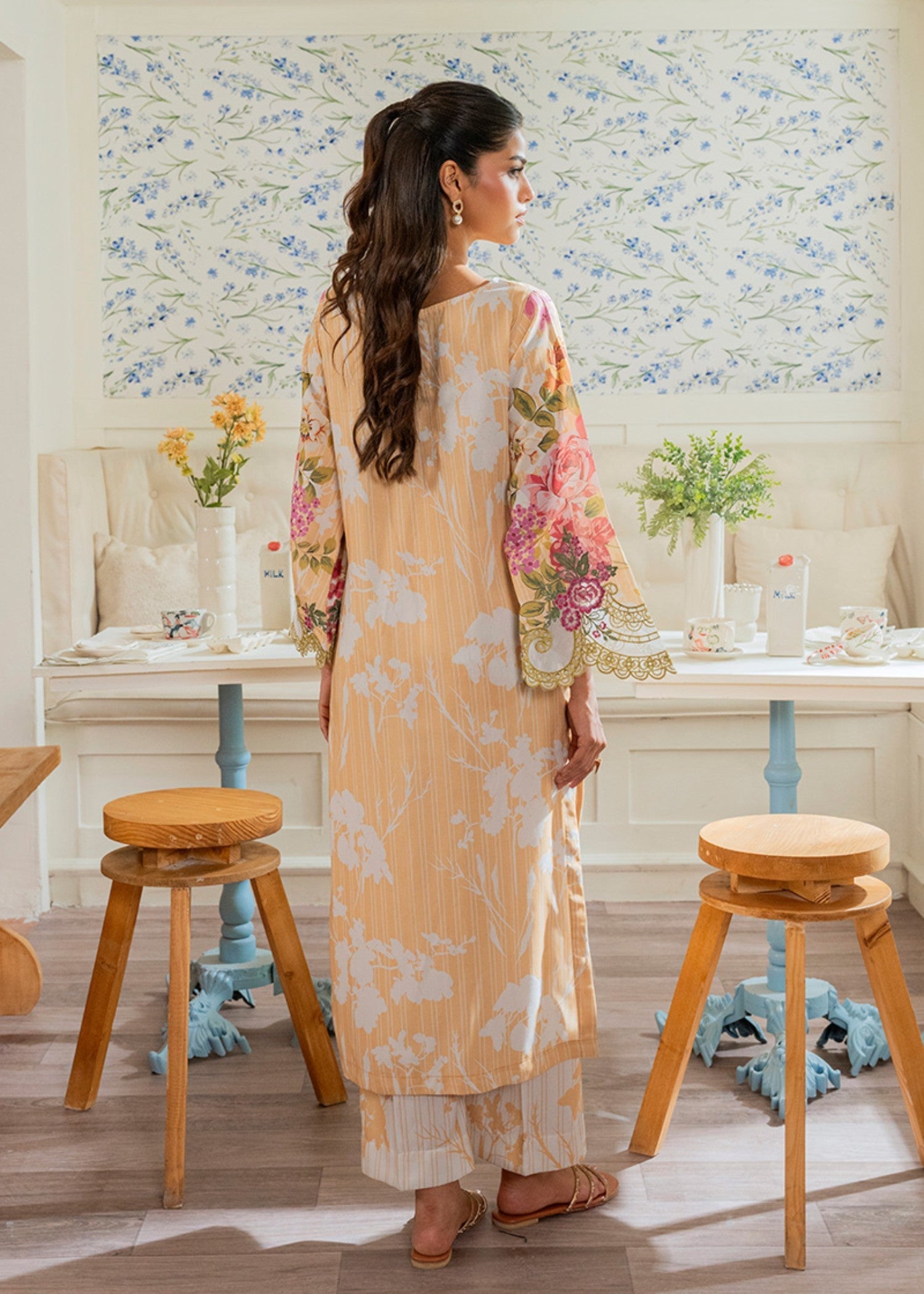 Kross Kulture Digital Print and Embroidered Silk Lawn 01661 Women 2pcs