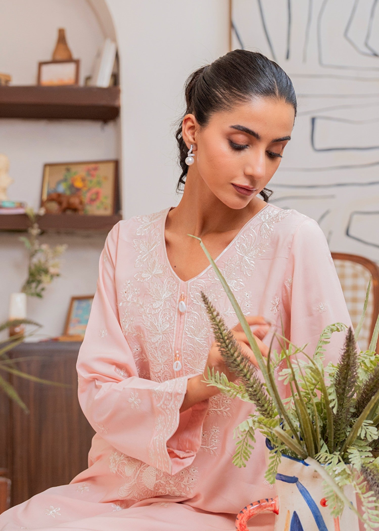 Kross Kulture Embroidered Lawn Cotton 01556 Women 2pcs