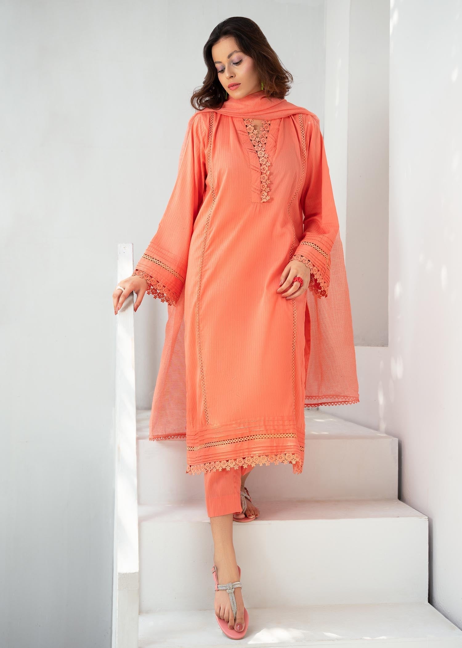 Kiara Orchid Women 2pcs