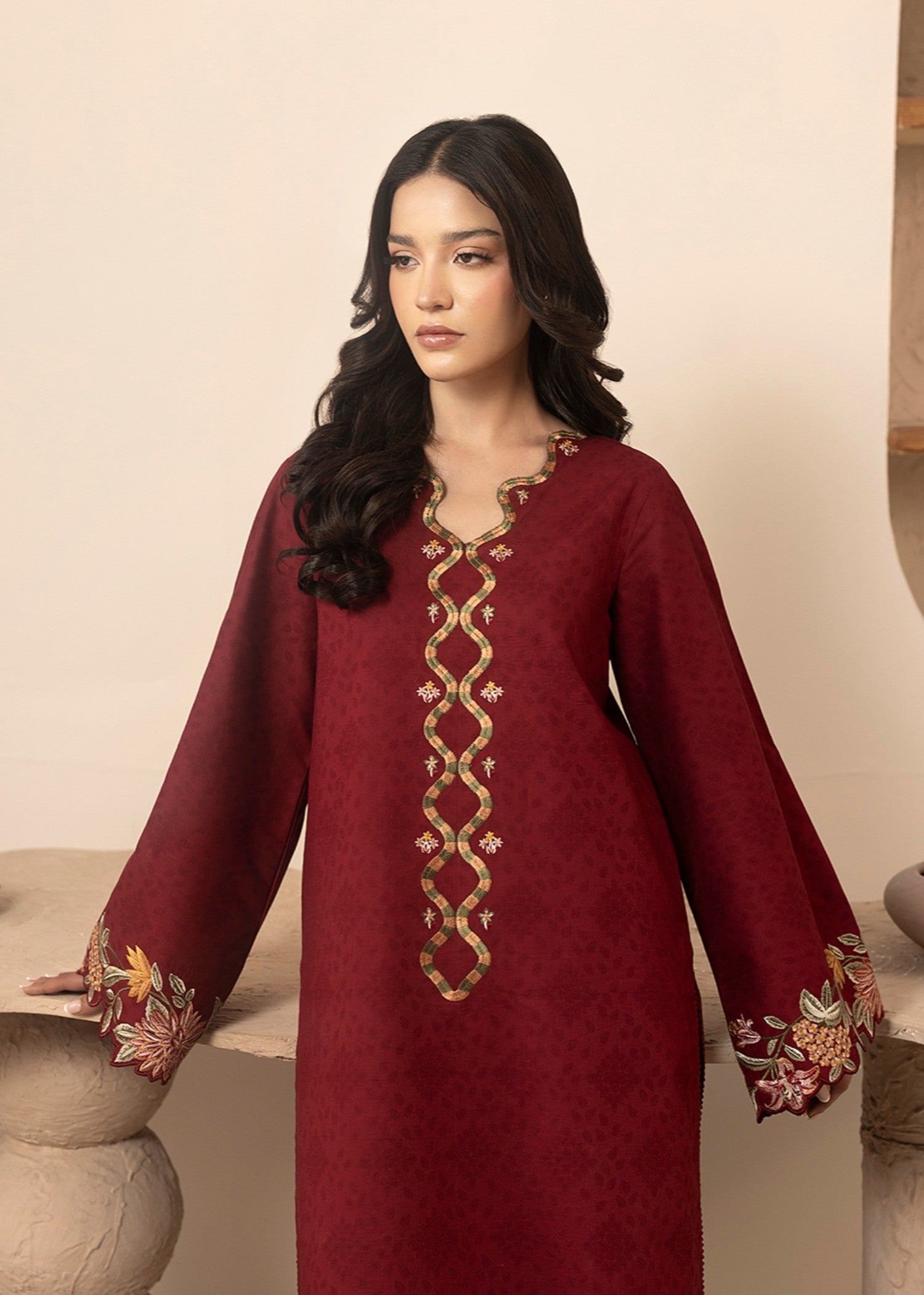 Cinq Apparel Crimson Women 2pcs