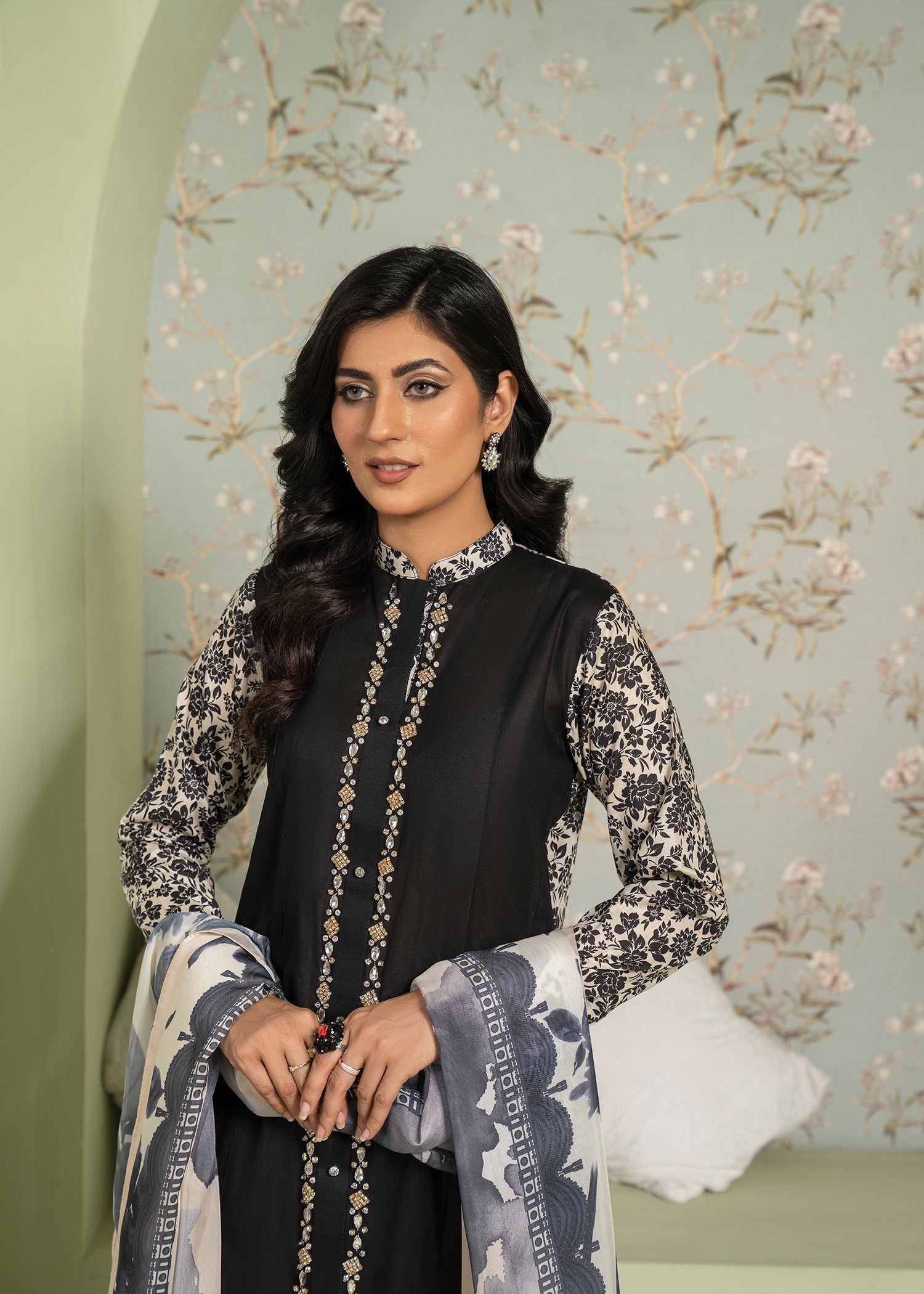 Sara Jahan NAAZ Women 3pcs