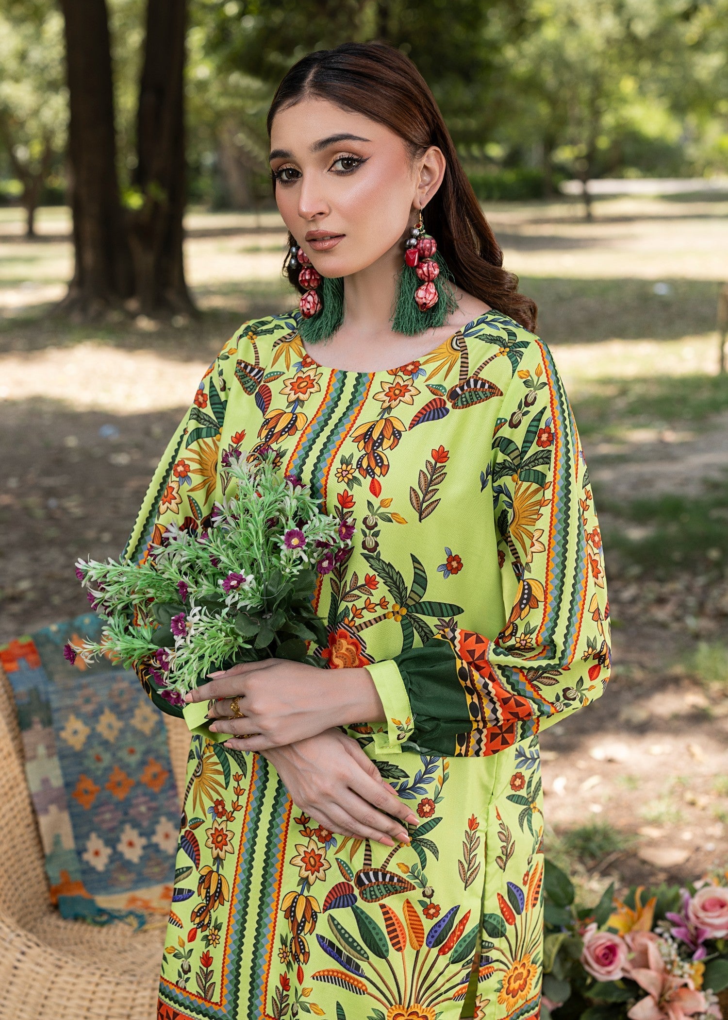 Zuri RUHI ZS 37 LIME GREEN Women 2pcs