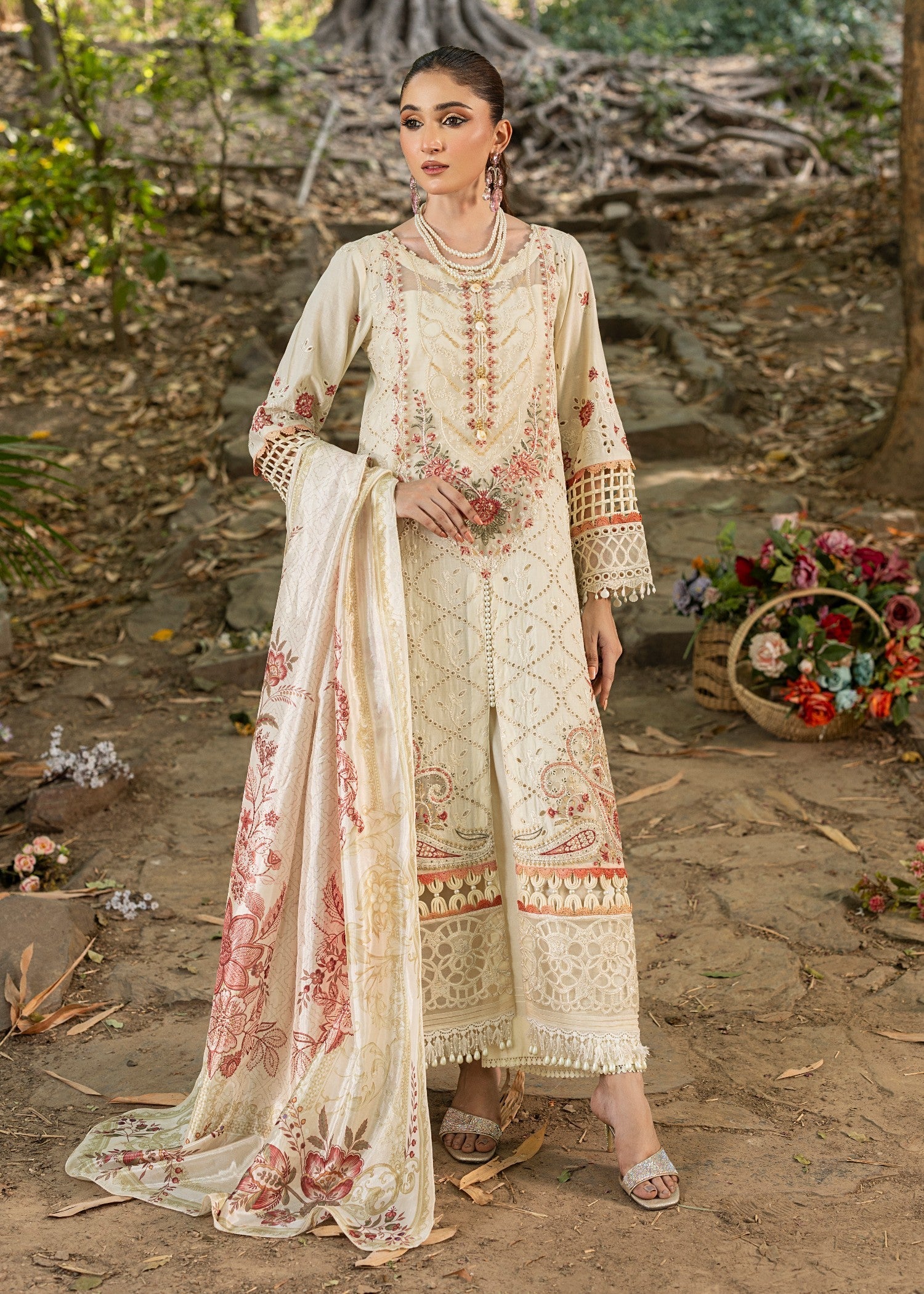 Zuri NAGEENA UN 101 OFF WHITE Women 3pcs