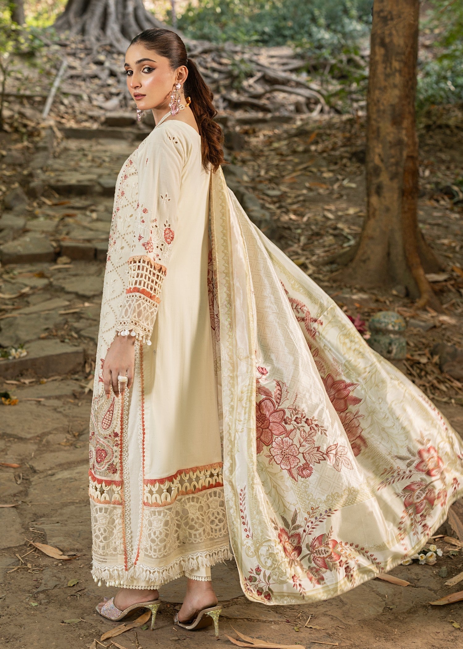 Zuri NAGEENA UN 101 OFF WHITE Women 3pcs