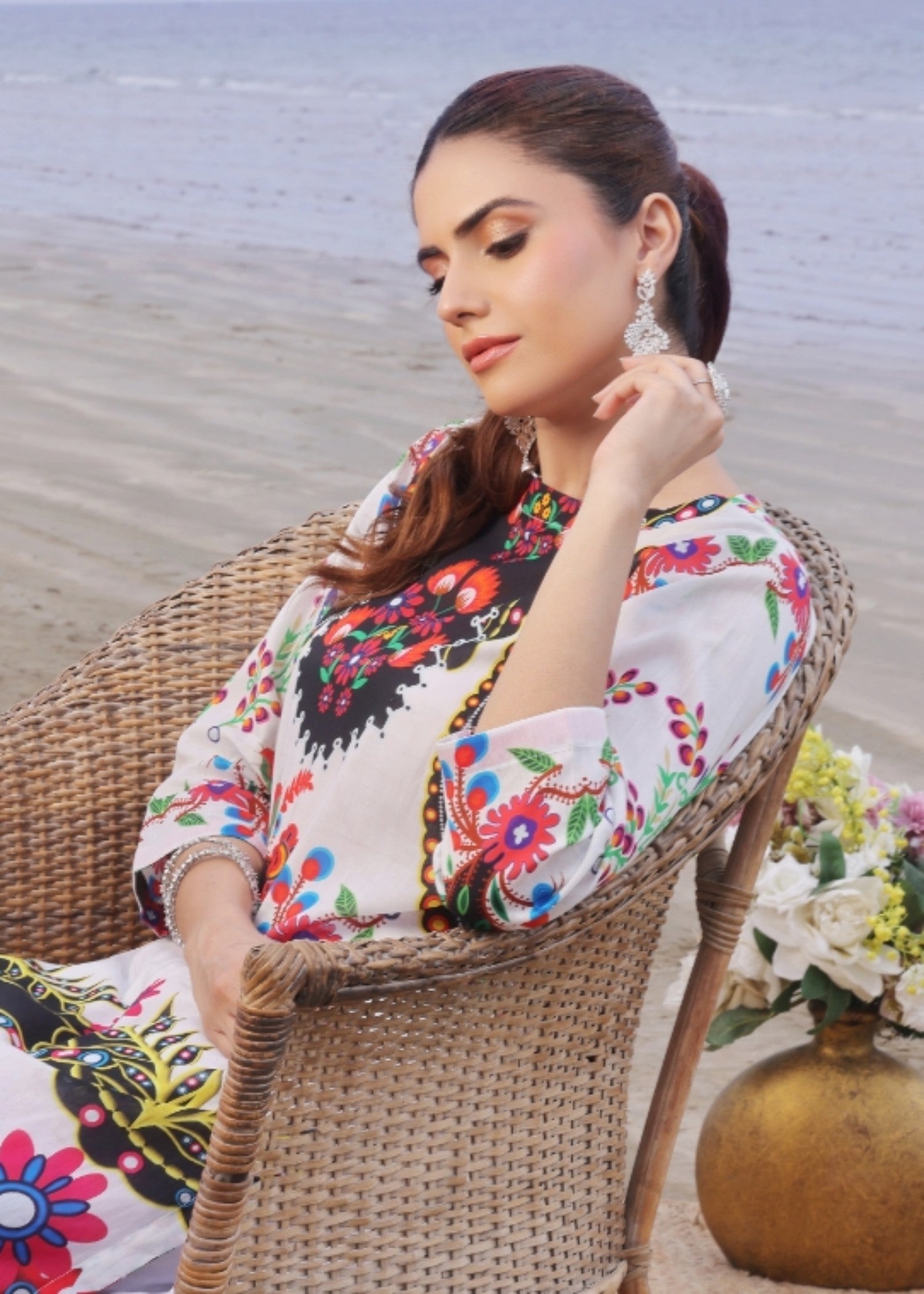 Feathers LUNAR Women 2pcs