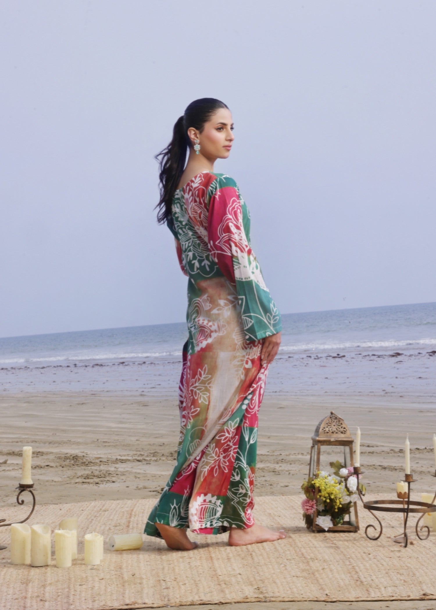 Feathers PINEAR Women 2pcs