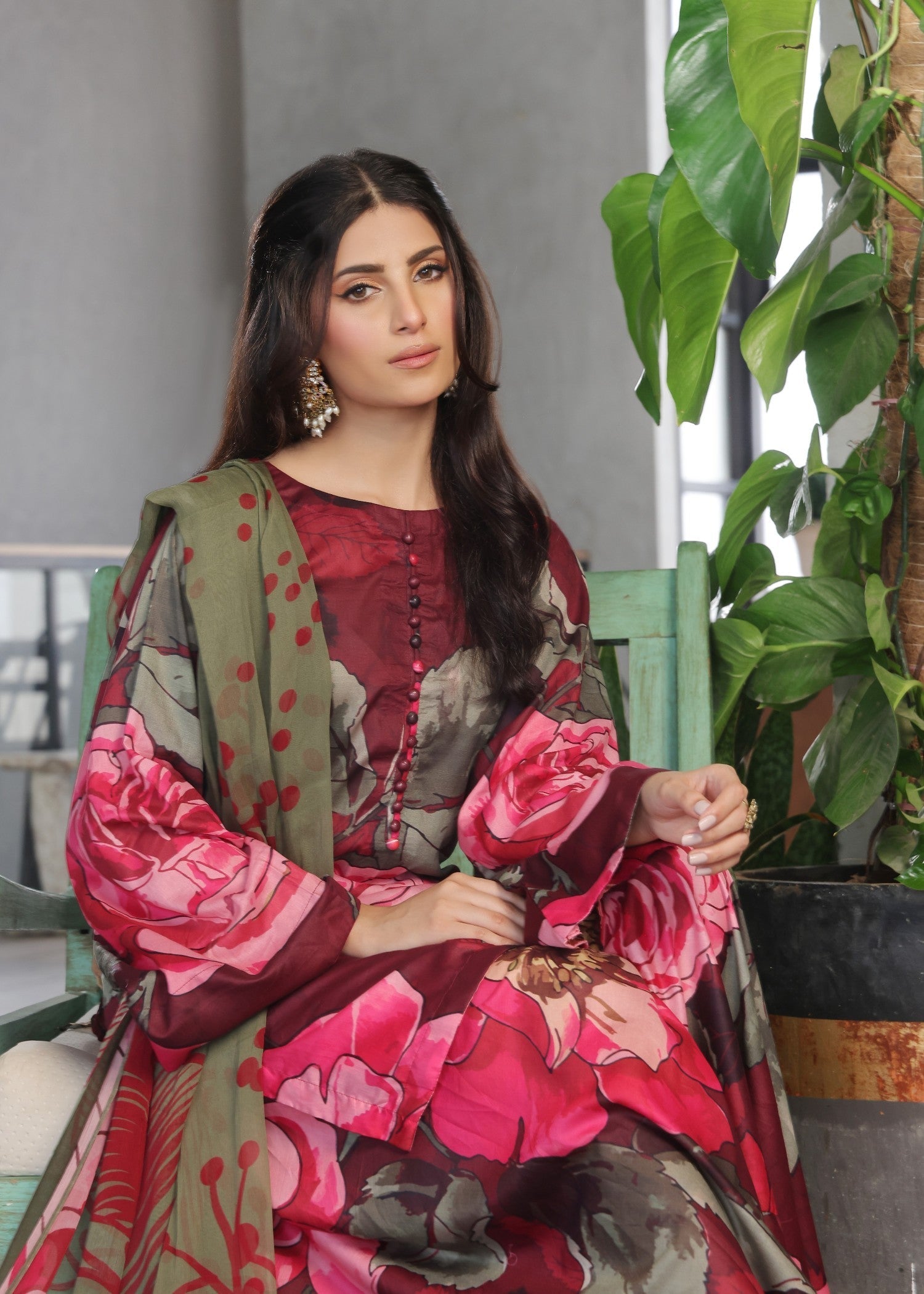 Feathers GULROOH Women 3pcs