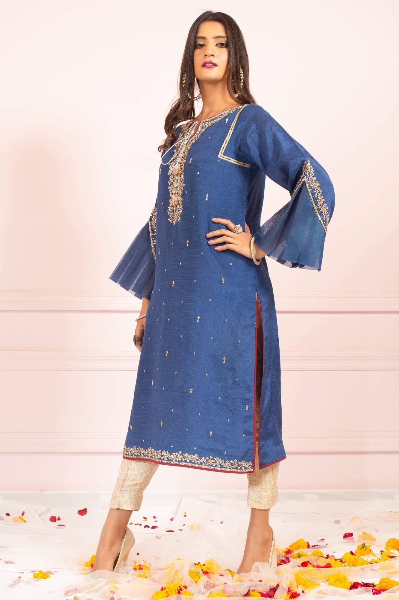 Zaaviay Shehnai (Kurti Only) Women 1pcs