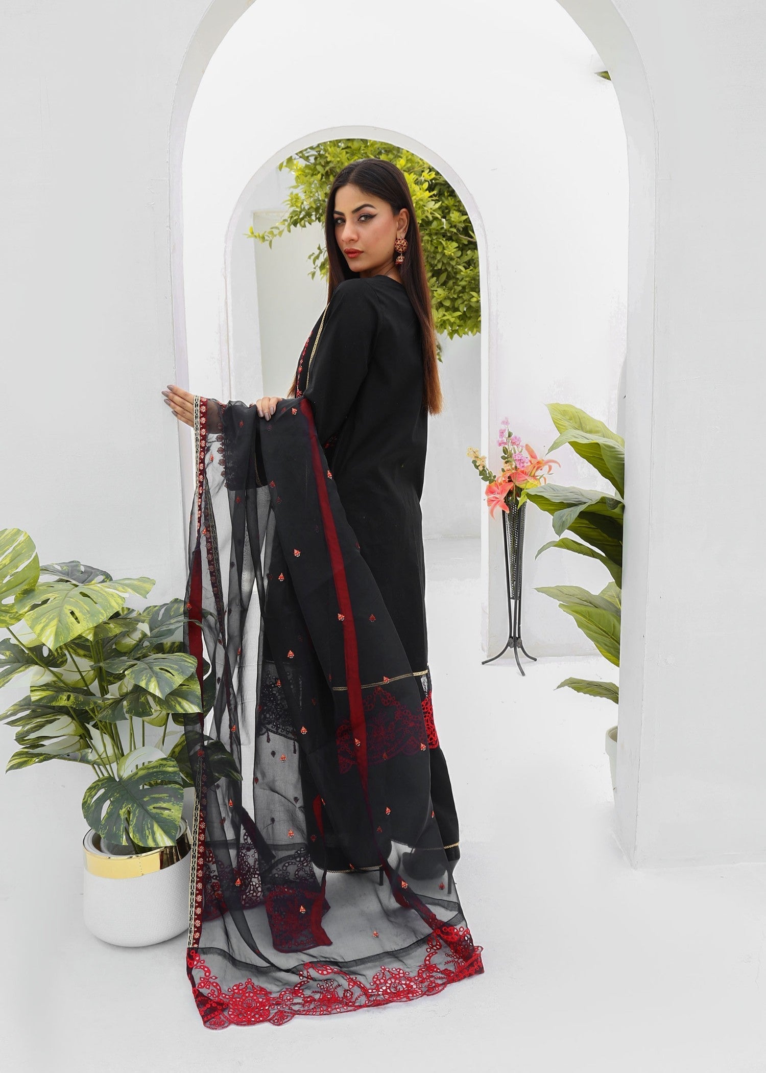 Alnuqat LUXURY LAWN Women 3pcs