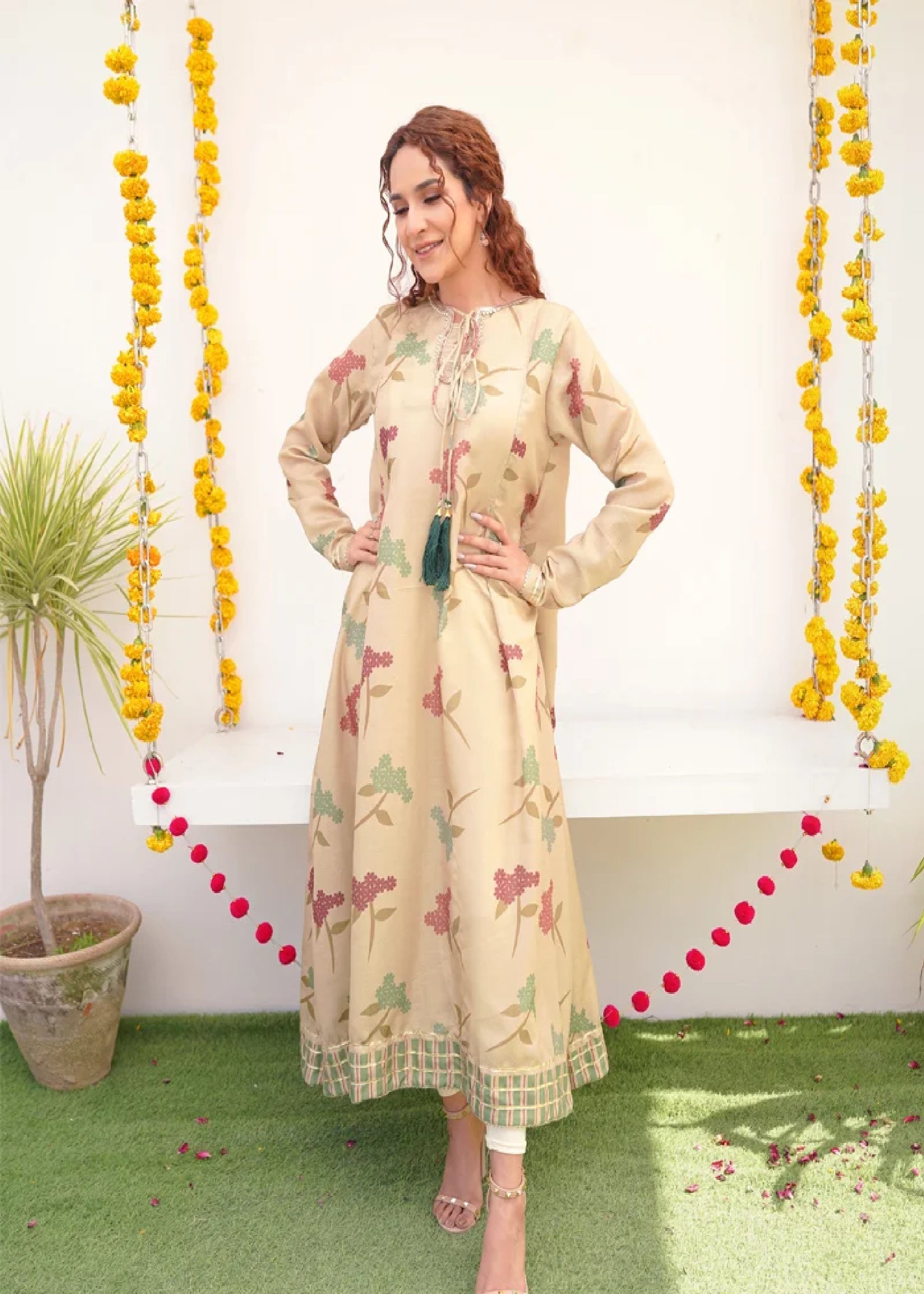 Dhaga Uraan Women 1pcs