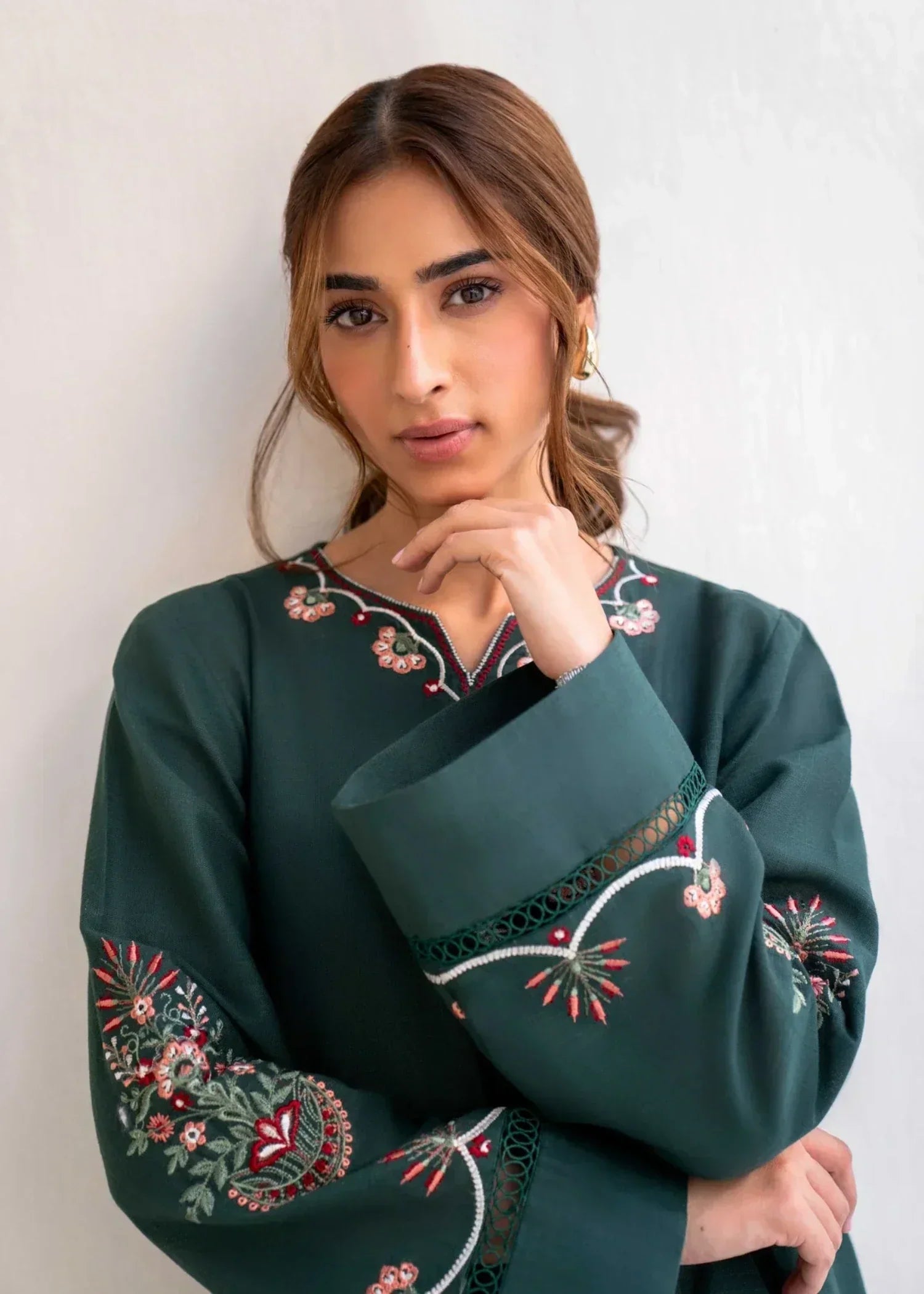 Sajfi Closet Mongia Green Embroidered Stitched Suit for Women Women 2pcs