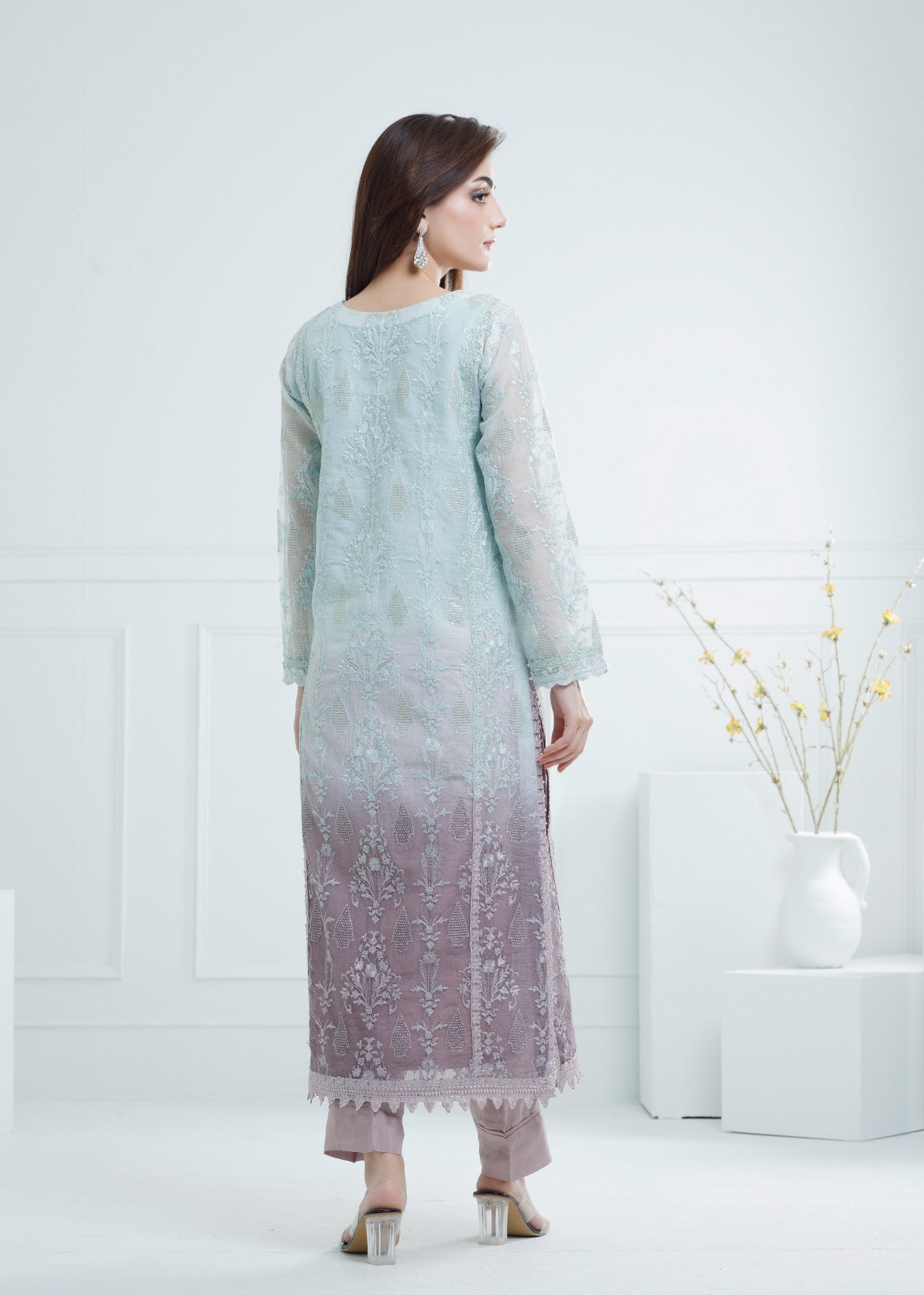 Tasmiya Rashid FROST AND BLOSSOM Women 3pcs