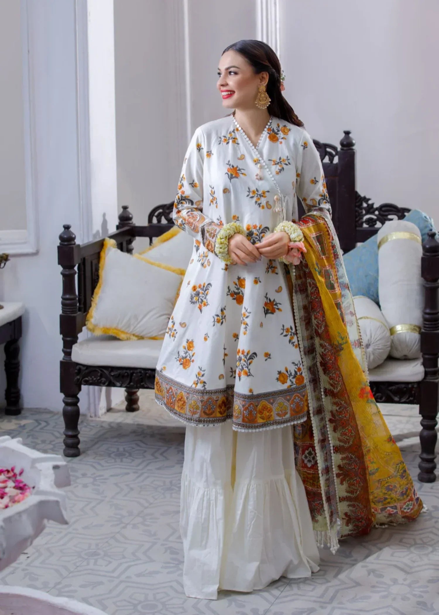 Mehryam Collection Mom Luxury Pret Off White Women 3pcs