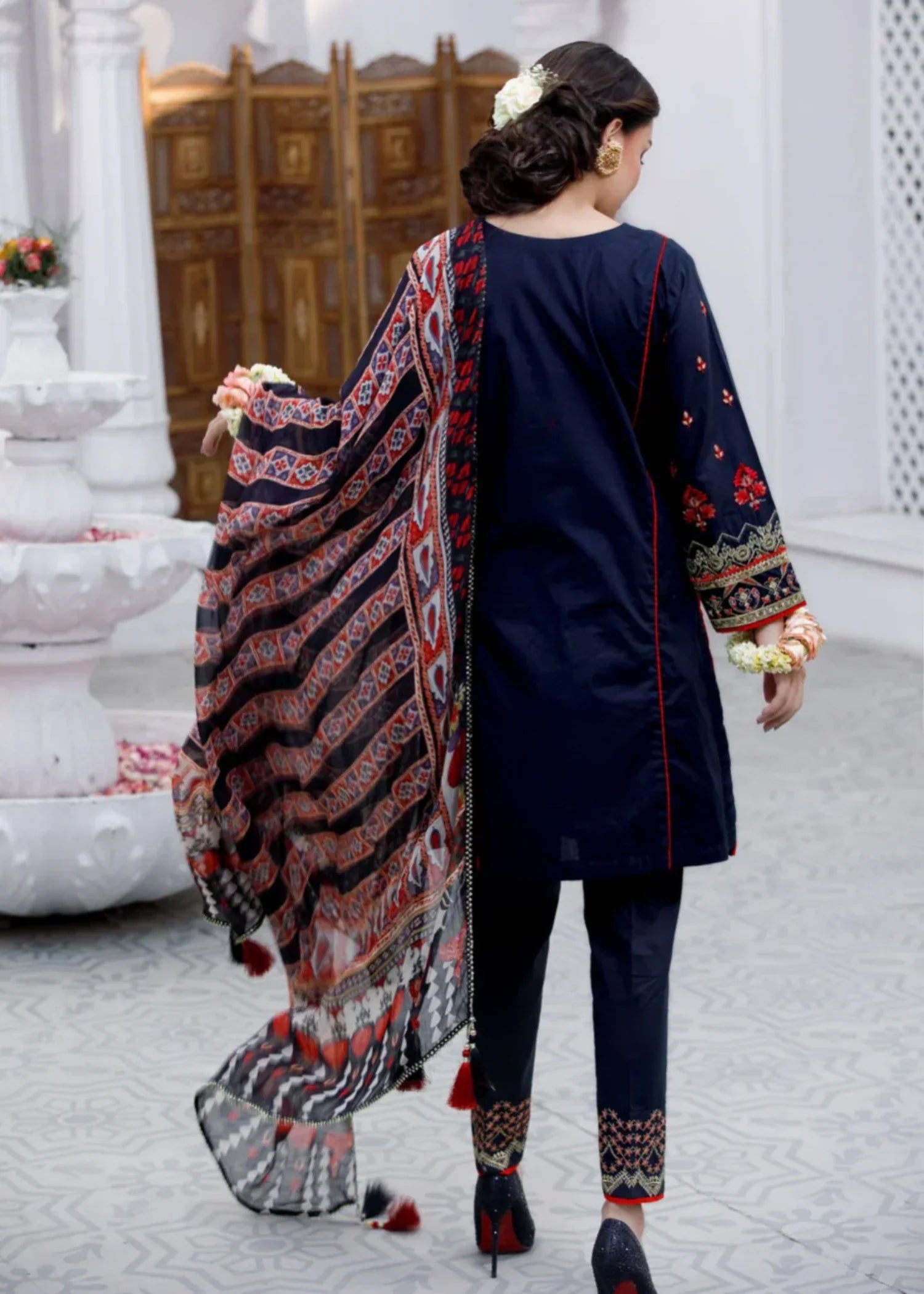 Mehryam Collection Mom Luxury Pret Women 3pcs