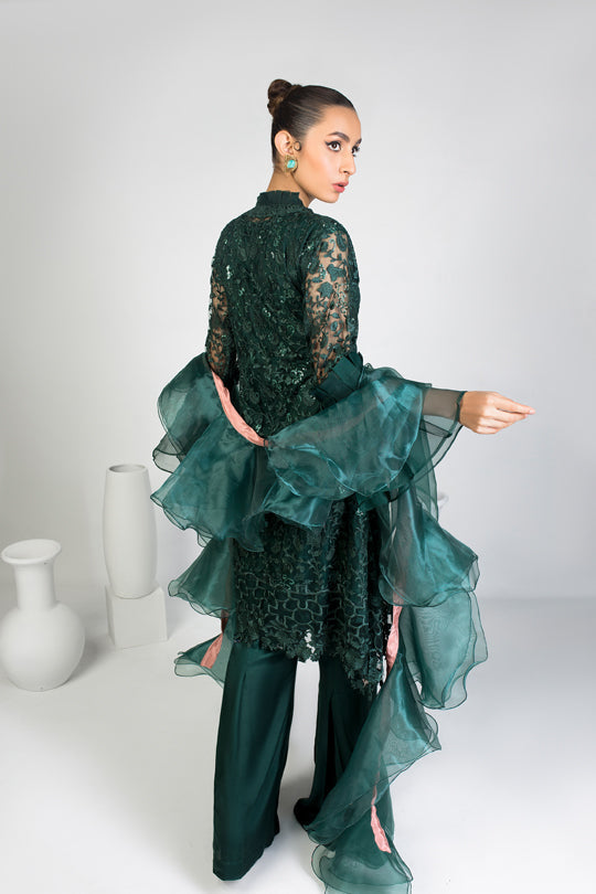 Kaamdar By Nofl Farooq Gulzaar Women 3pcs