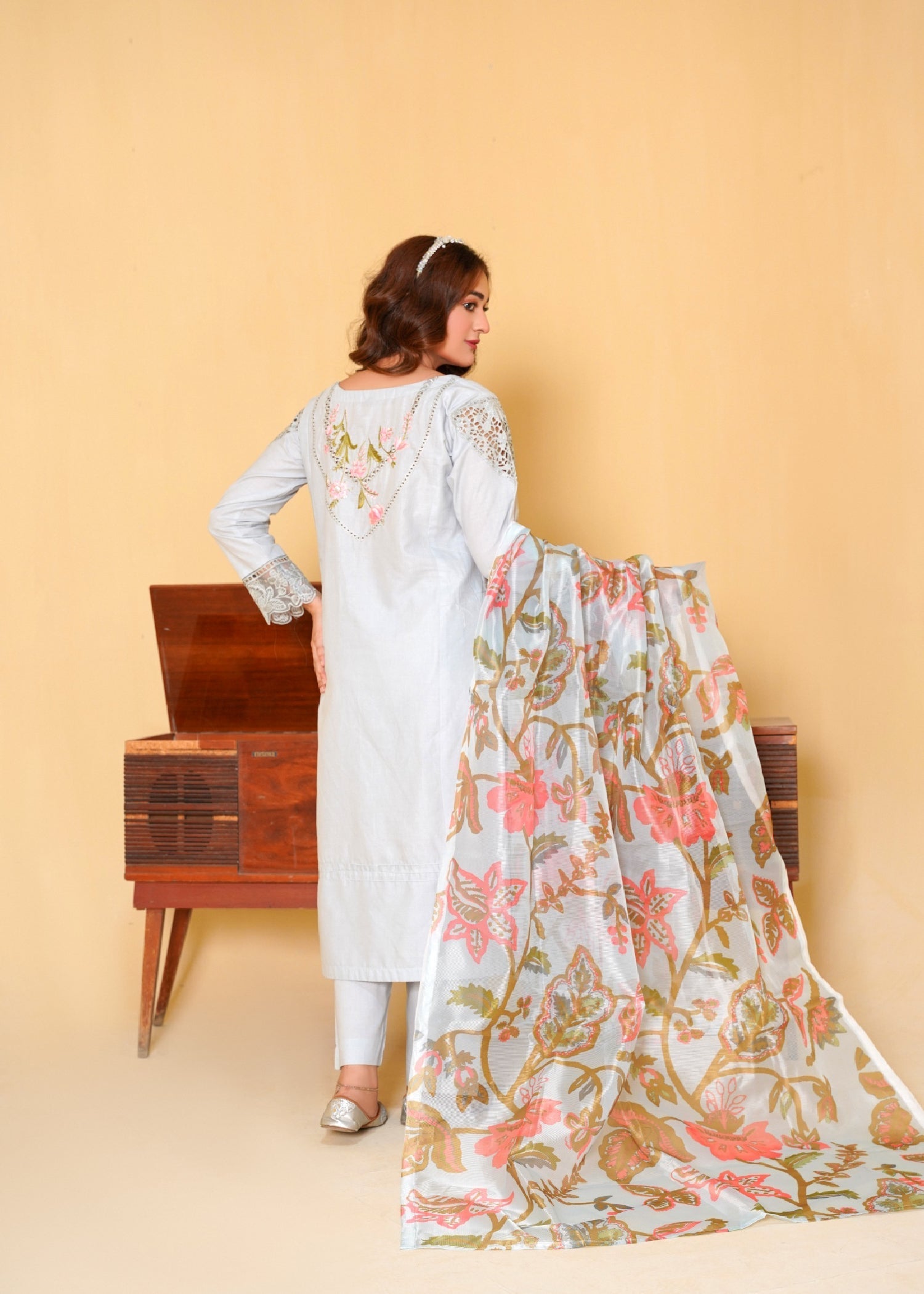 Azhar & Farukh AAINAA Women 3pcs