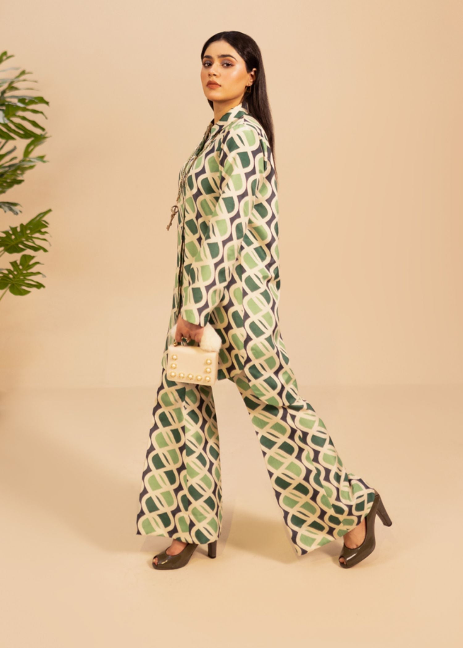 Fozia Khalid Emeraude Women 2pcs