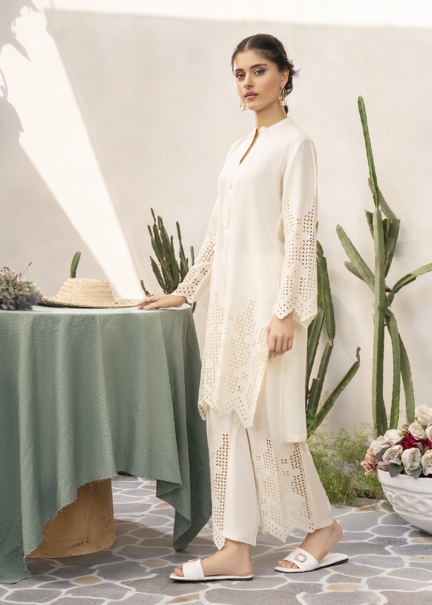 Sahibas By Mirza Midnight (Cream) Women 2pcs