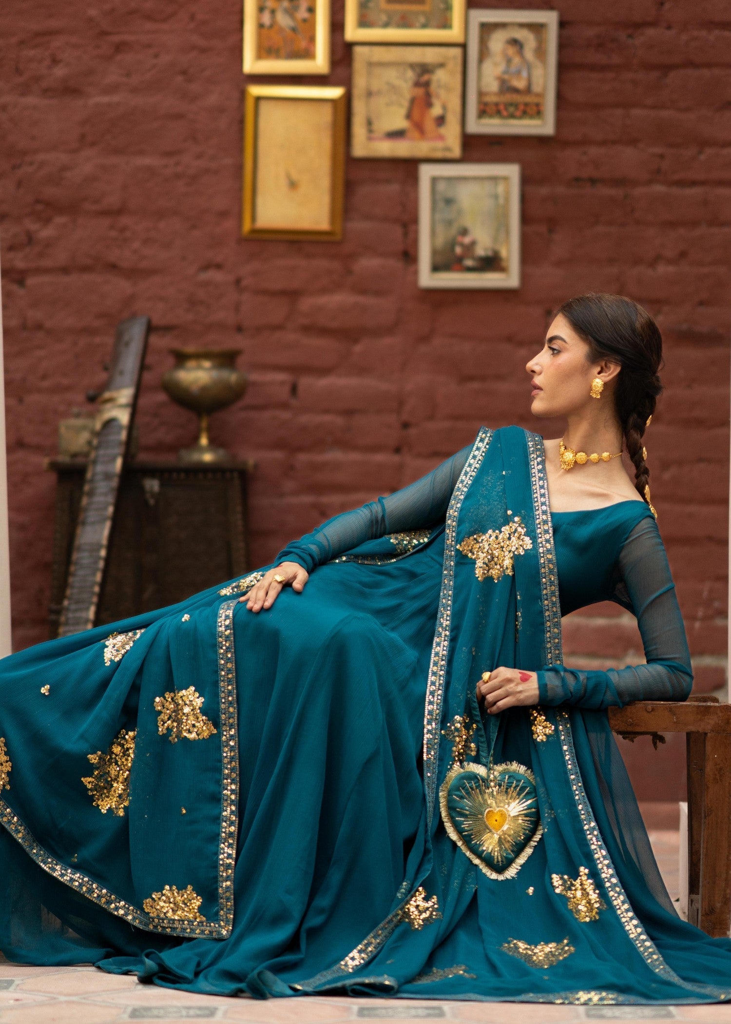 Tabassum Mariam uz Zamani Women 2pcs