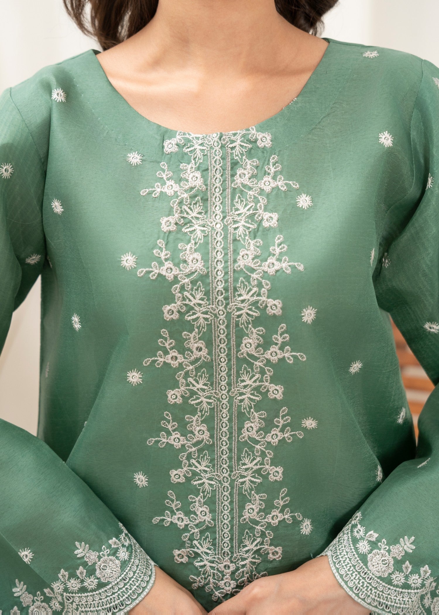 Gulle Eida Farshi Elegance Women 2pcs