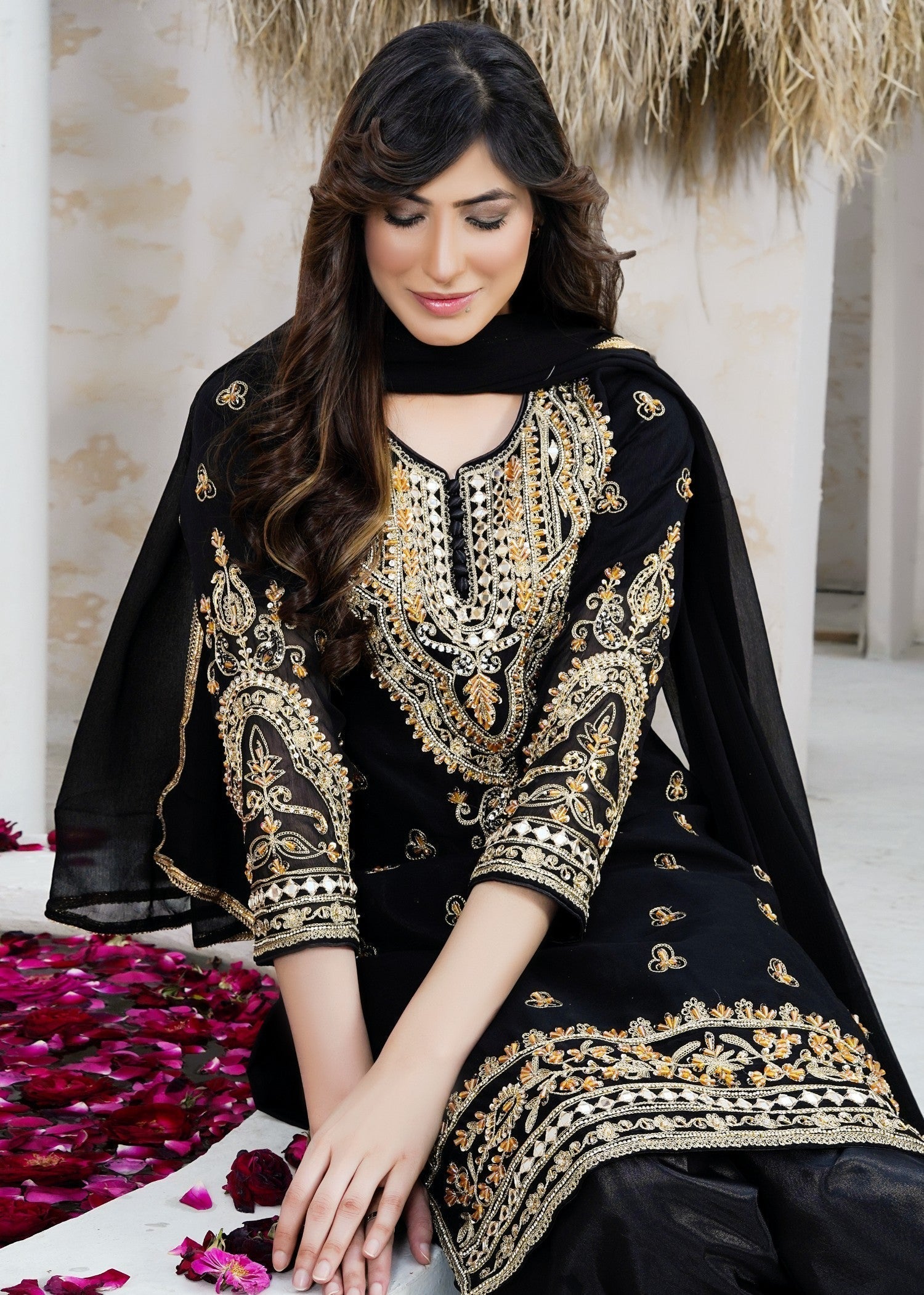 Miss & Mrs Farhsi ari ada mirror. Women 3pcs