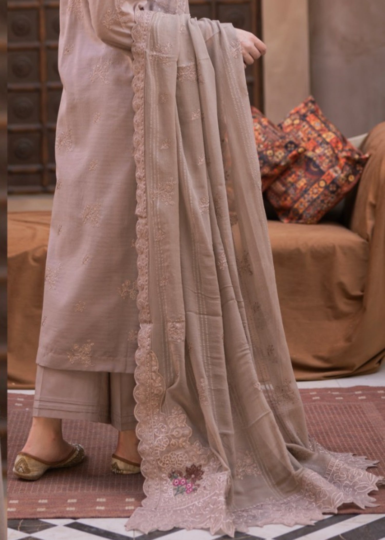 Miss & Mrs Lown skin 09 a Women 3pcs