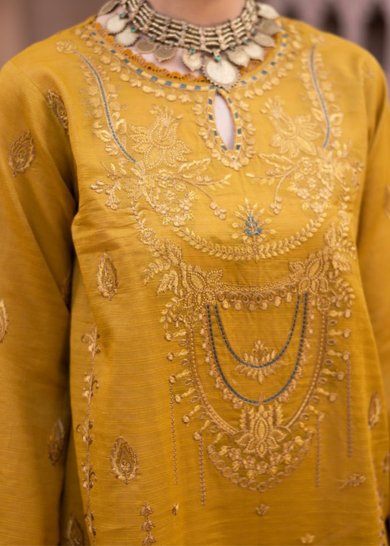 Miss & Mrs Lawn bmust 01. Women 3pcs