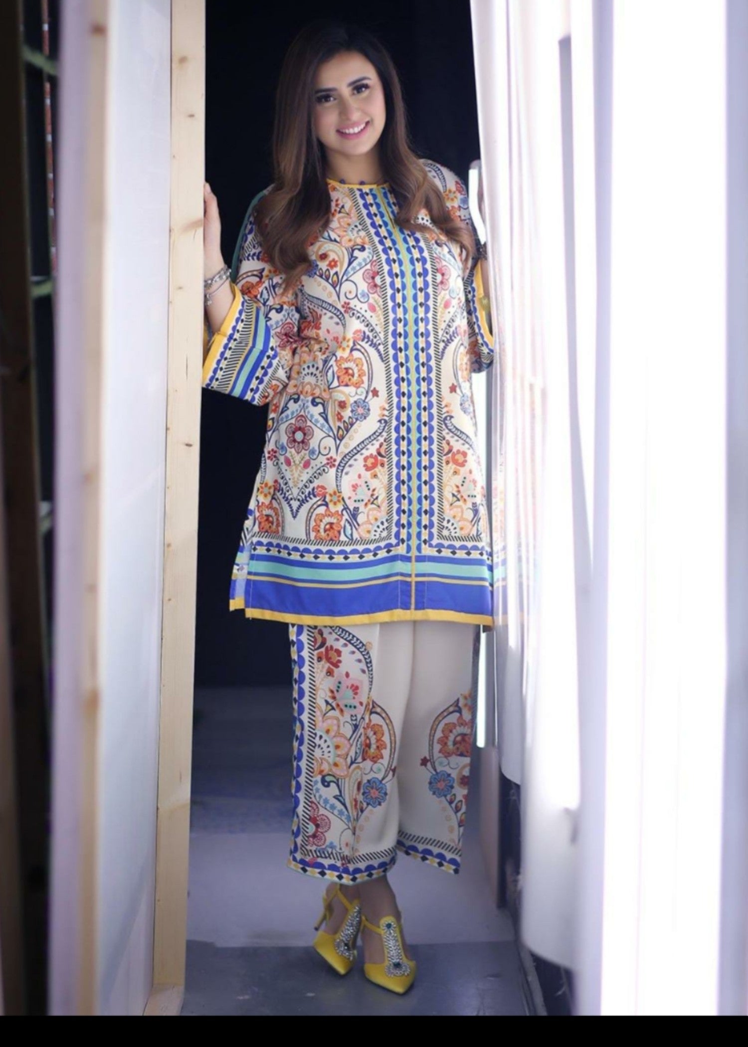 Midway Arts Aurzo Women 2pcs