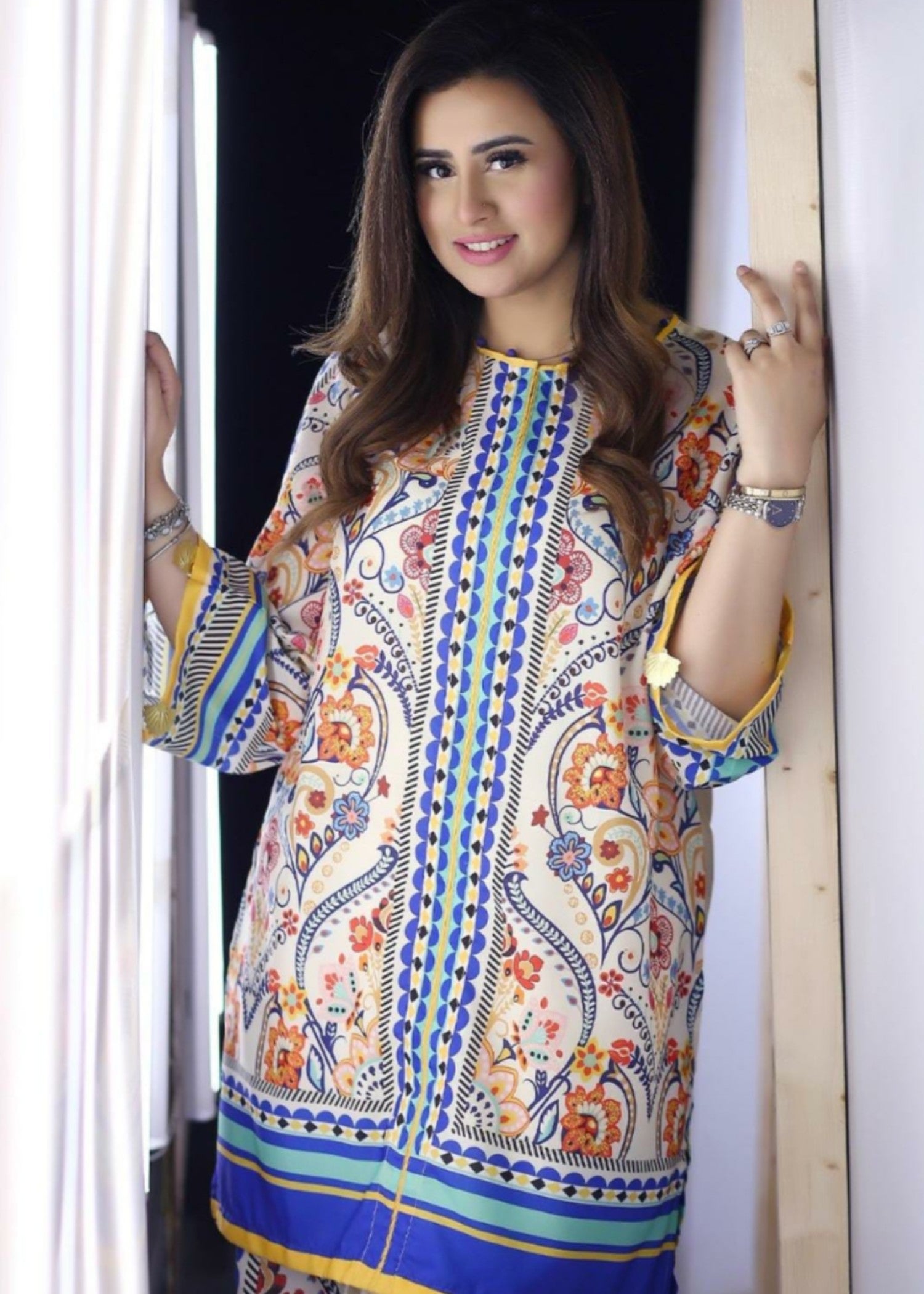 Midway Arts Aurzo Women 2pcs