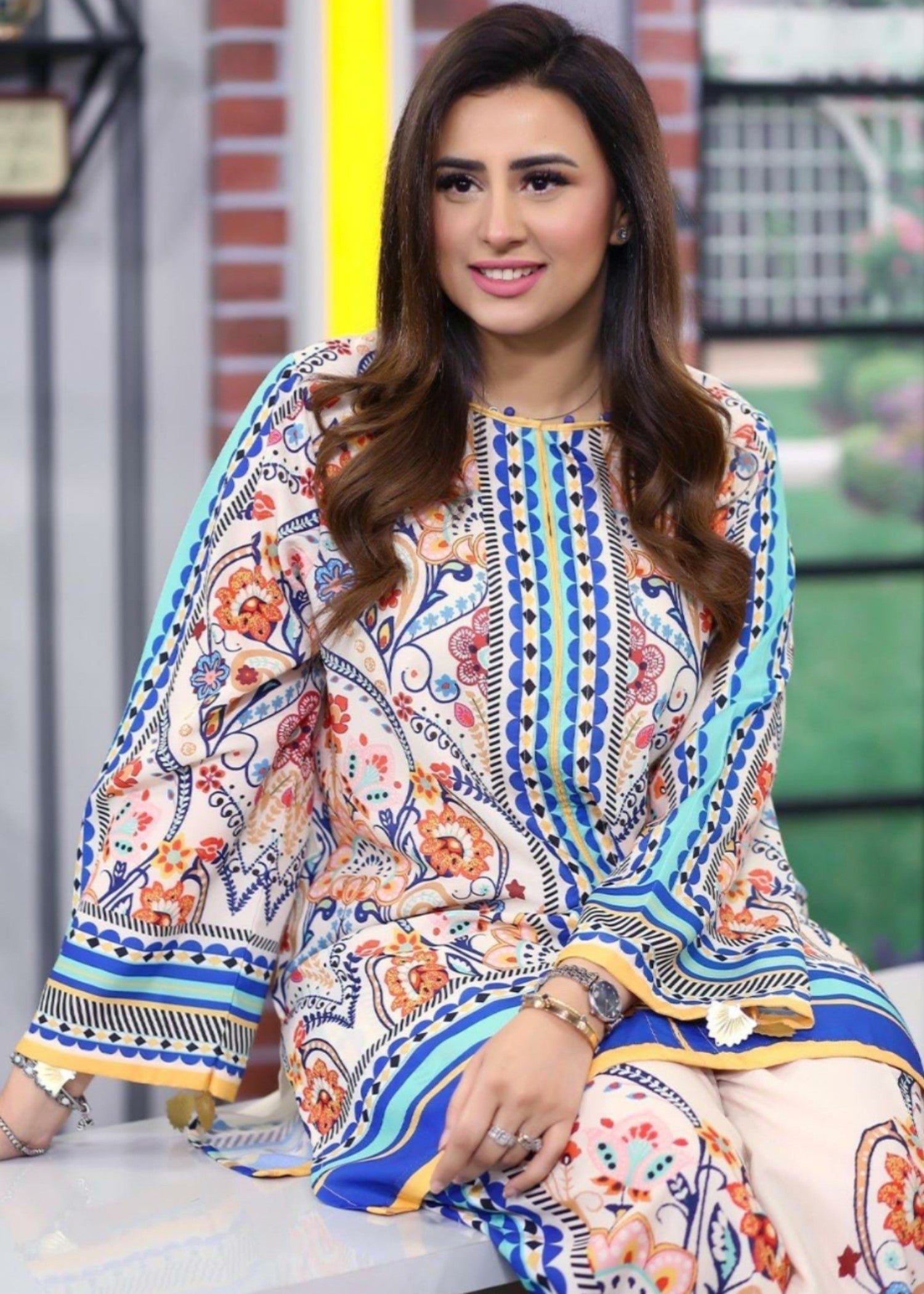 Midway Arts Aurzo Women 2pcs