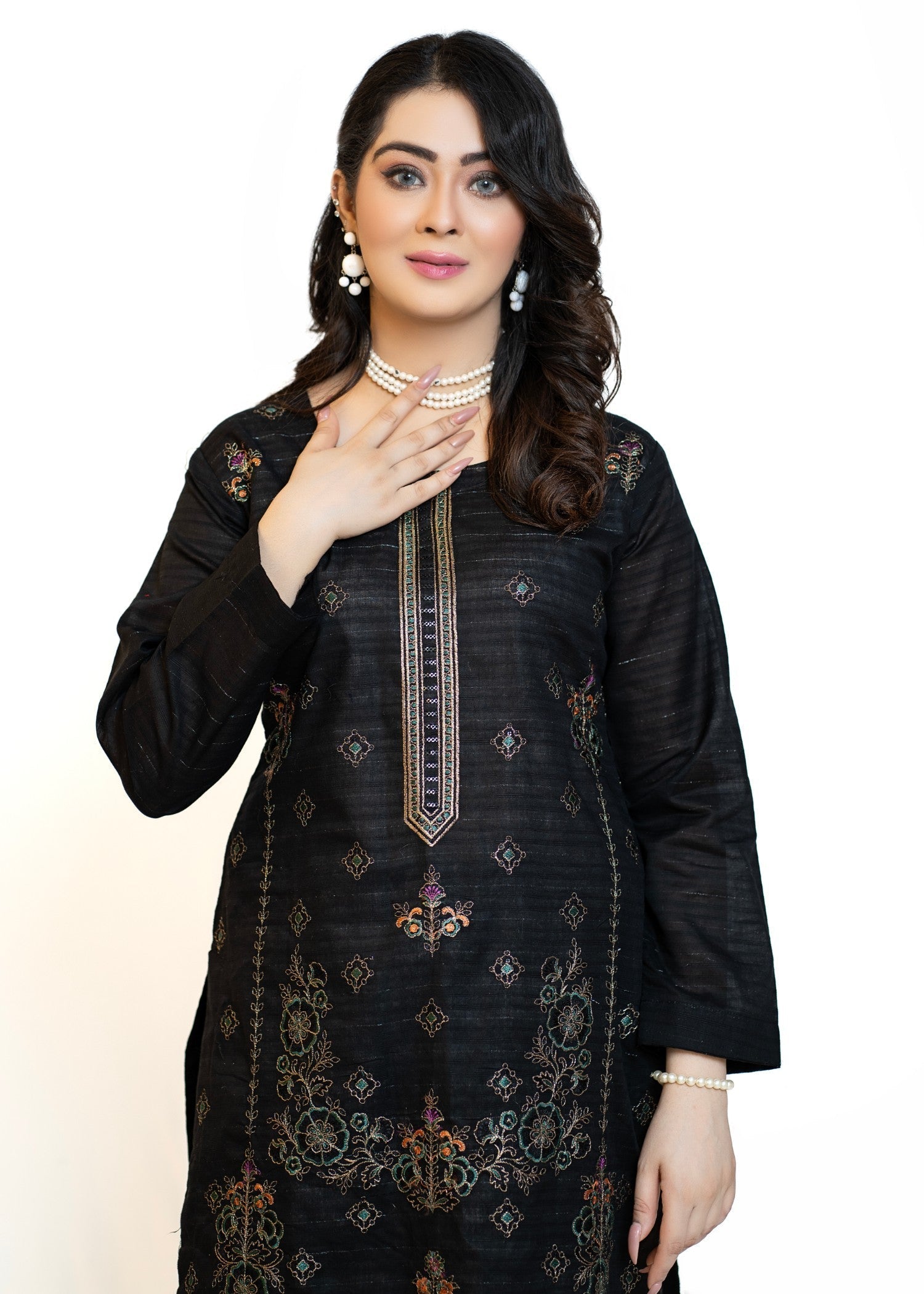 Miss & Mrs New embroidery lawn 2.p Women 2pcs