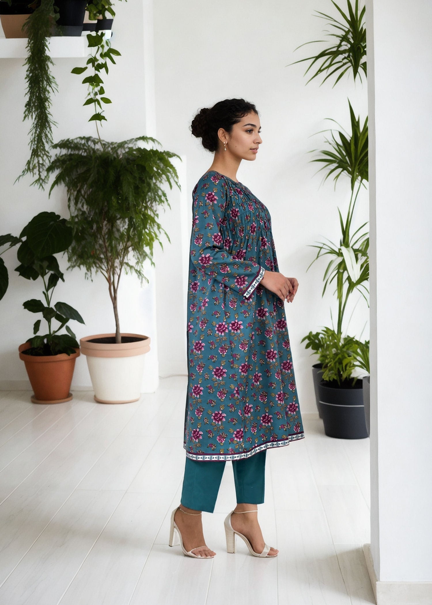 Noorma Kaamal NK CPV2 13 Women 2pcs