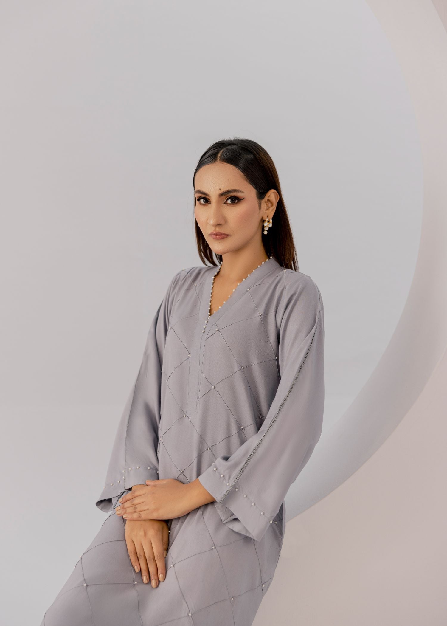 The Slay Wear Grey Pearl Set Women 2pcs