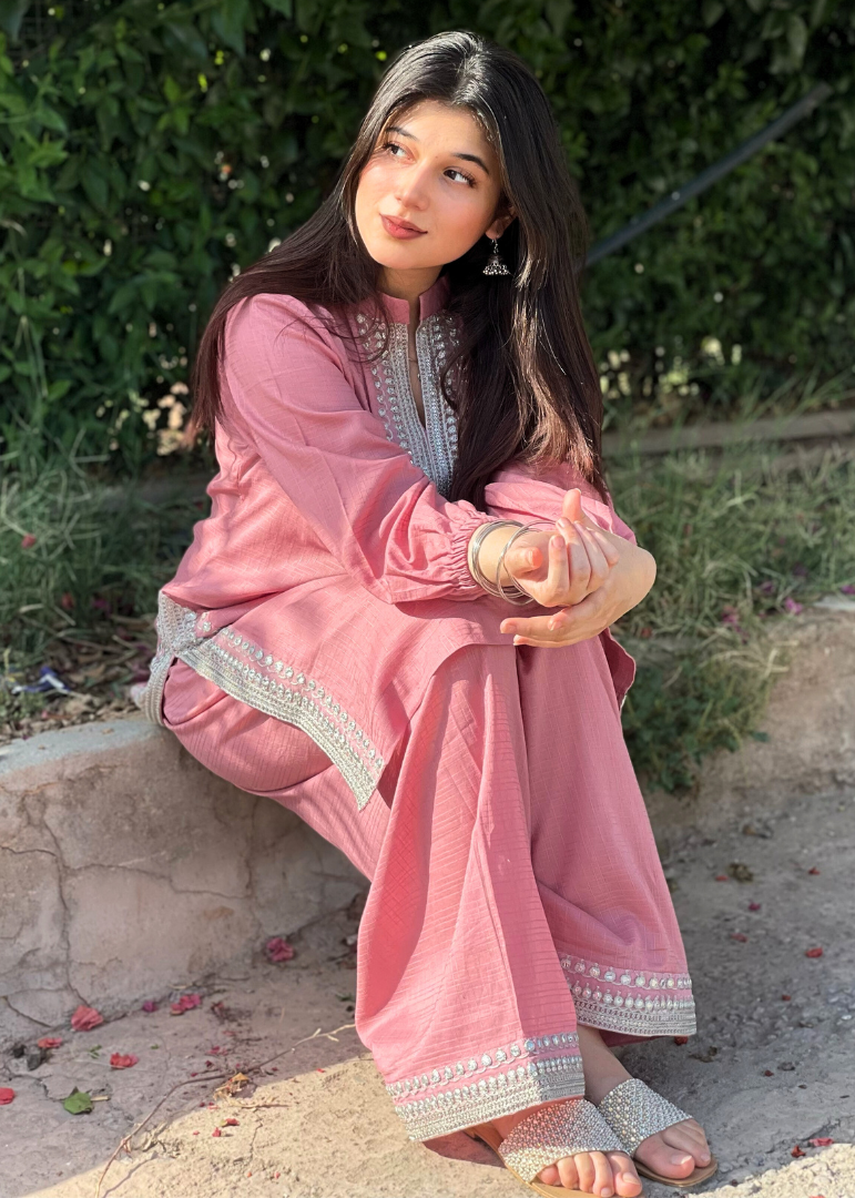 Haya'S Creation Embroidered Tea Pink Tarkashi Lawn with Farshi Shalwar Women 2pcs