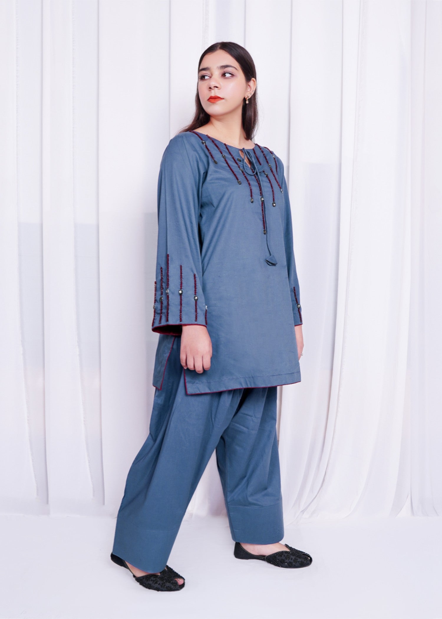 Pretbee Grey Handmade Stone Work Farshi Shalwar Set Women 2pcs