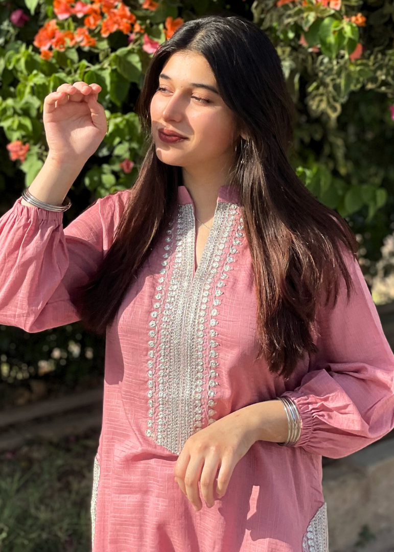 Haya'S Creation Embroidered Tea Pink Tarkashi Lawn with Farshi Shalwar Women 2pcs