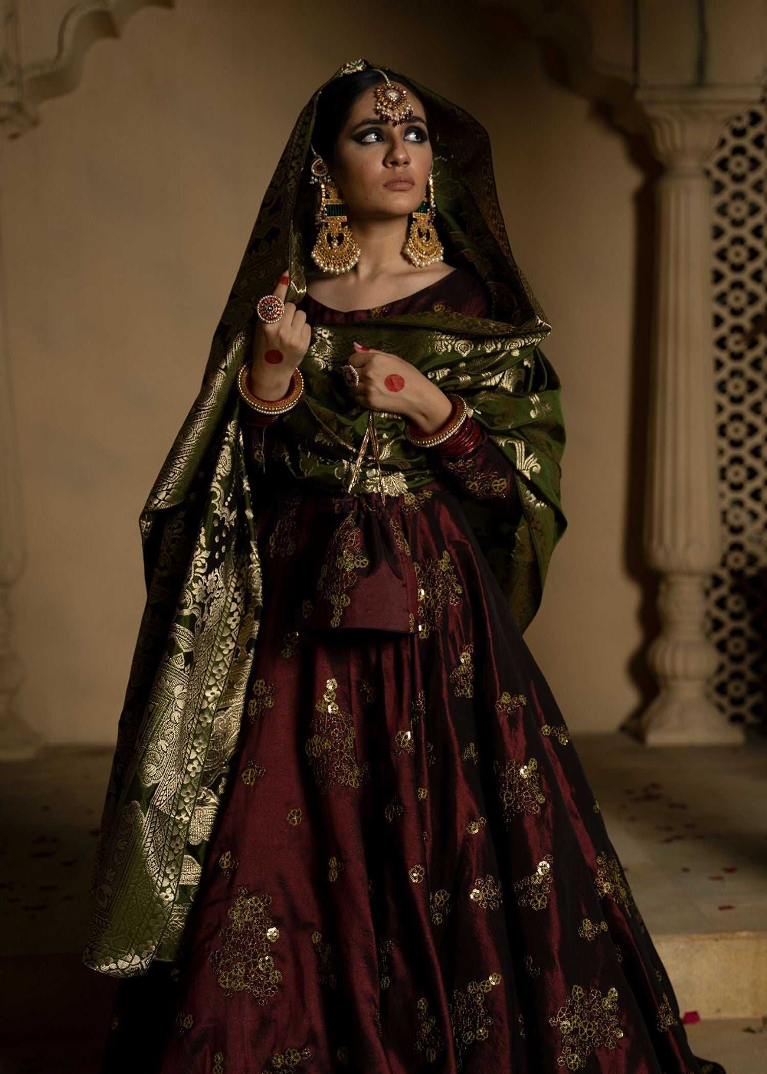 Tabassum Noor Bano Women 1pcs