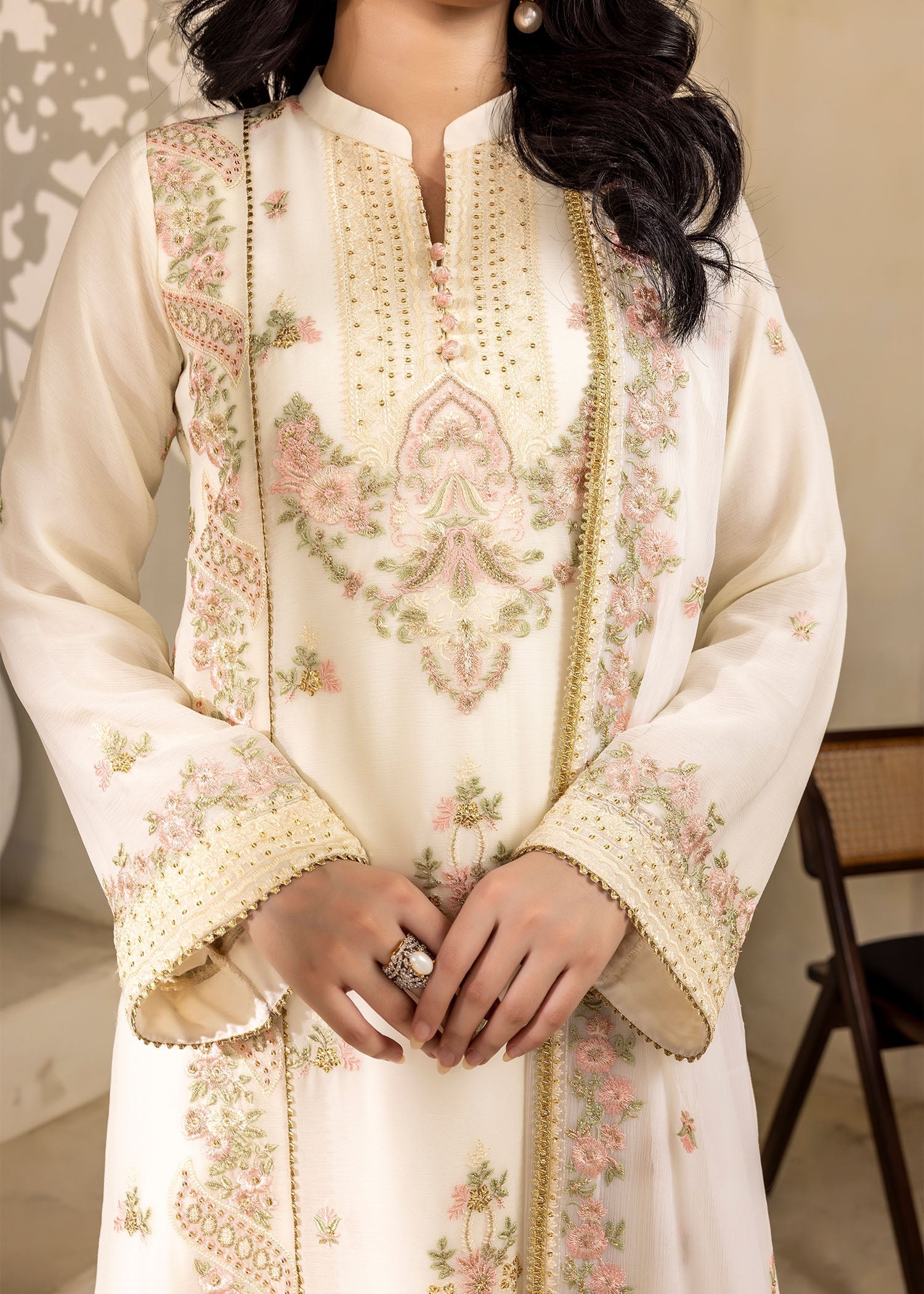 Kanwal Zainab BLOOMING GARDEN Women 3pcs