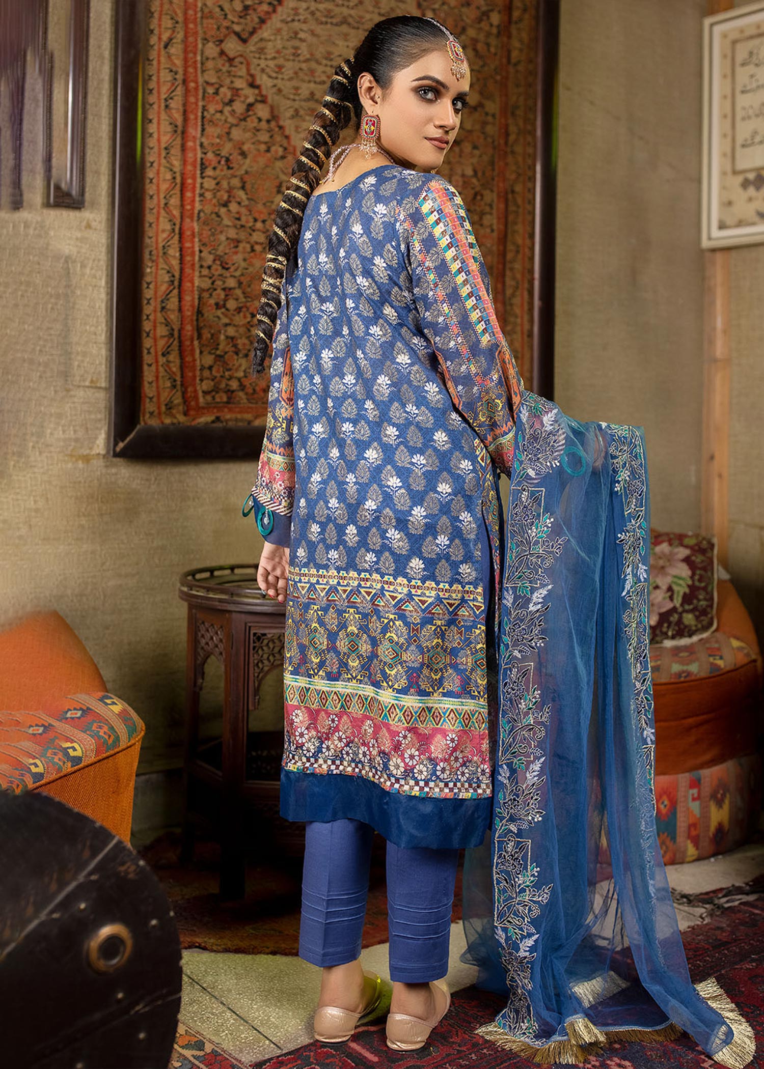 Madame Embroidered Jacquard Suit 2517 Women 3pcs