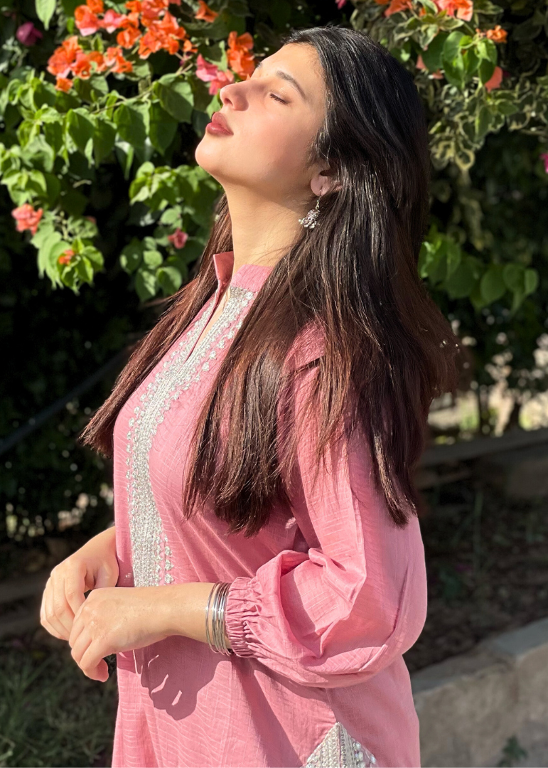 Haya'S Creation Embroidered Tea Pink Tarkashi Lawn with Farshi Shalwar Women 2pcs