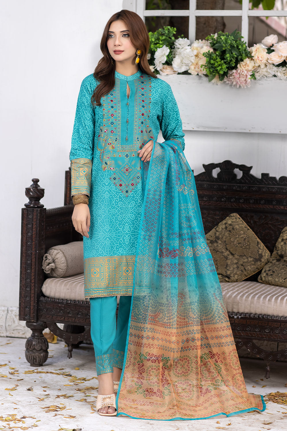 Madame Mirror Embroidered Linen Suit 2669 Women 3pcs