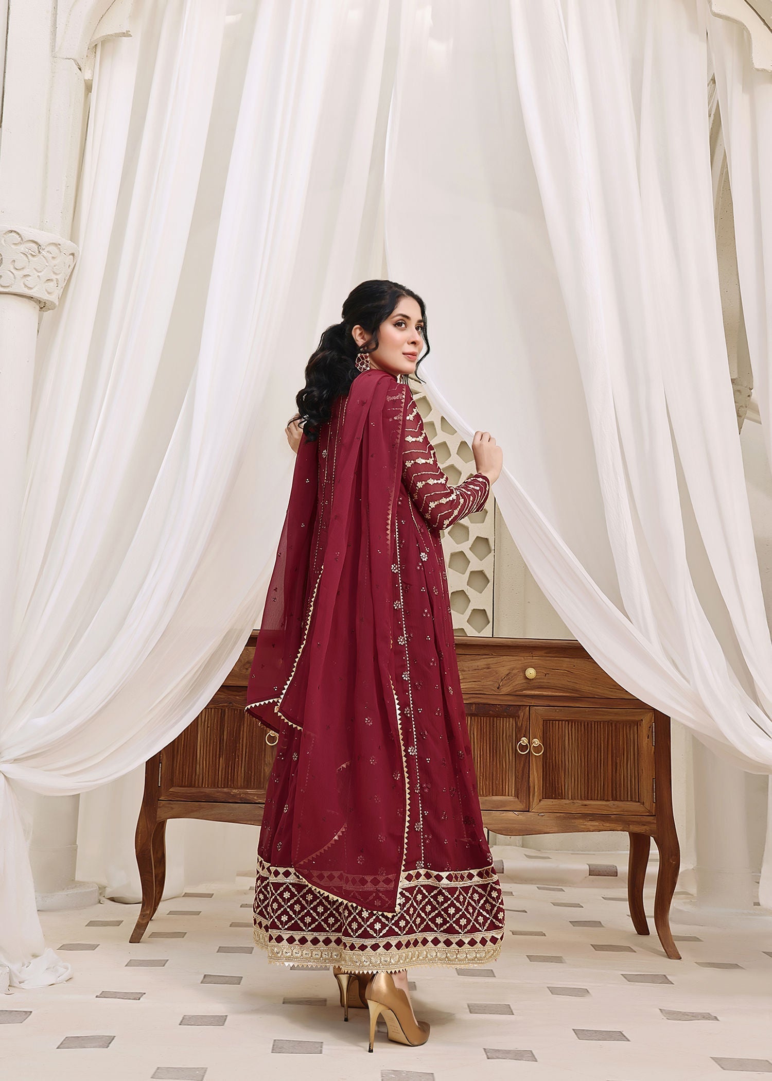 Abaan Zohan NAYAAB Maroon Women 4pcs