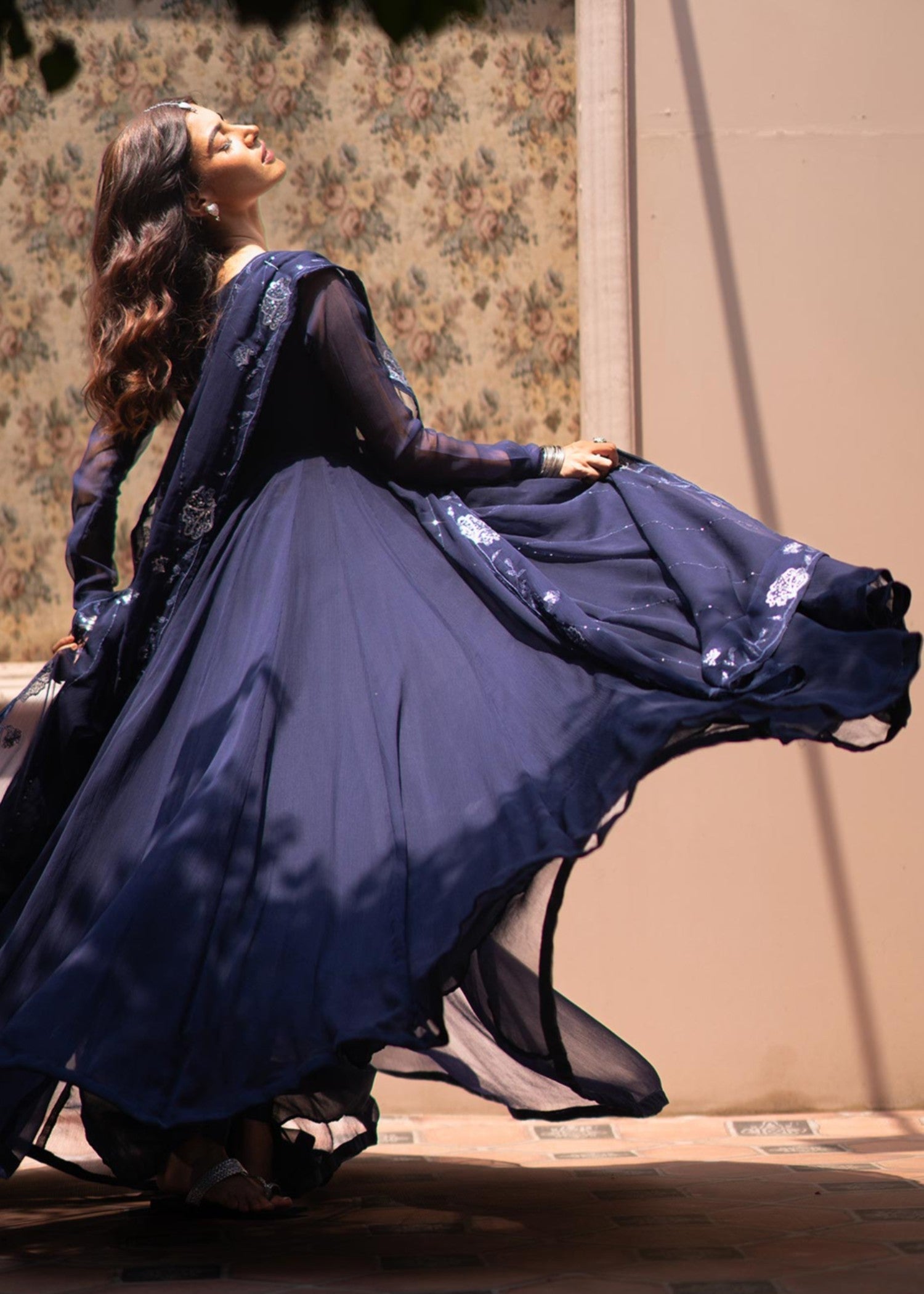 Tabassum Roshanara Begum Women 2pcs