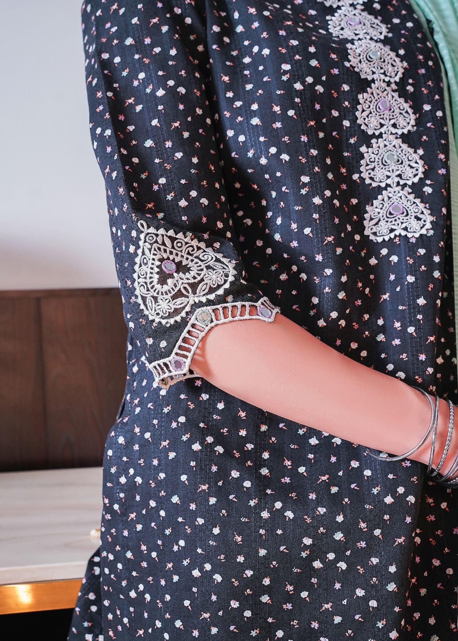 Shades By Abeeha Usman AYLA Women 2pcs