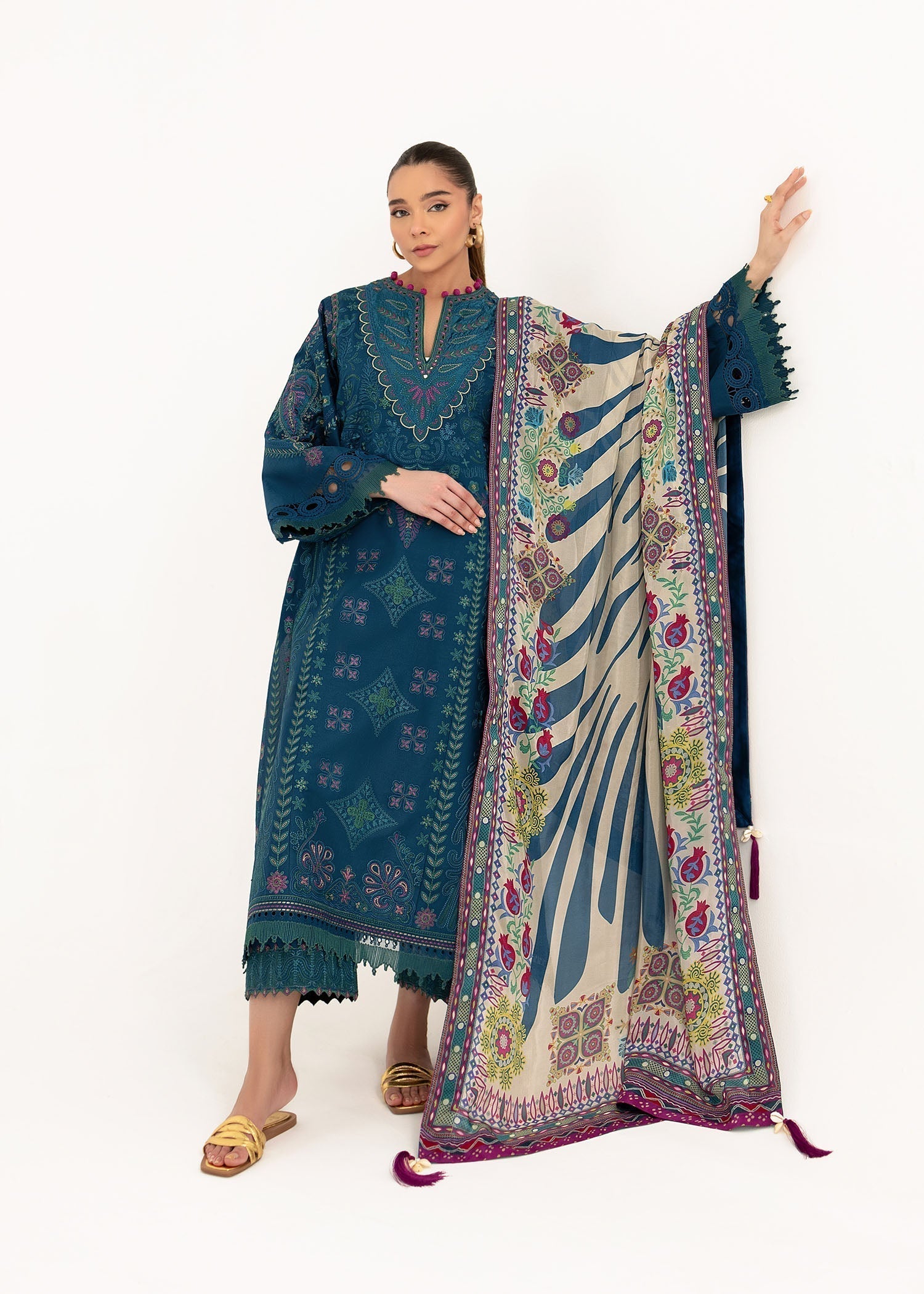 Sadaf Fawad Khan LIANA A Women 3pcs