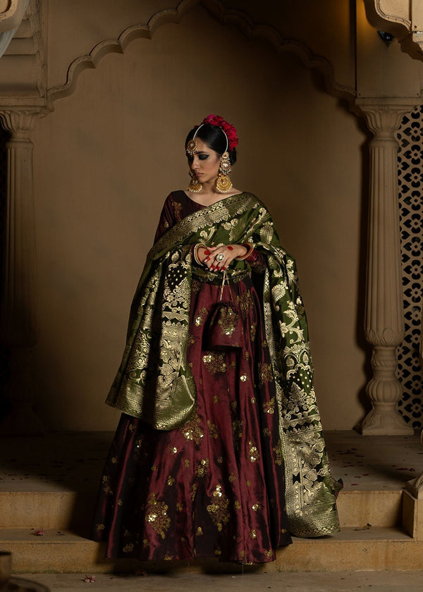 Tabassum Noor Bano Women 1pcs