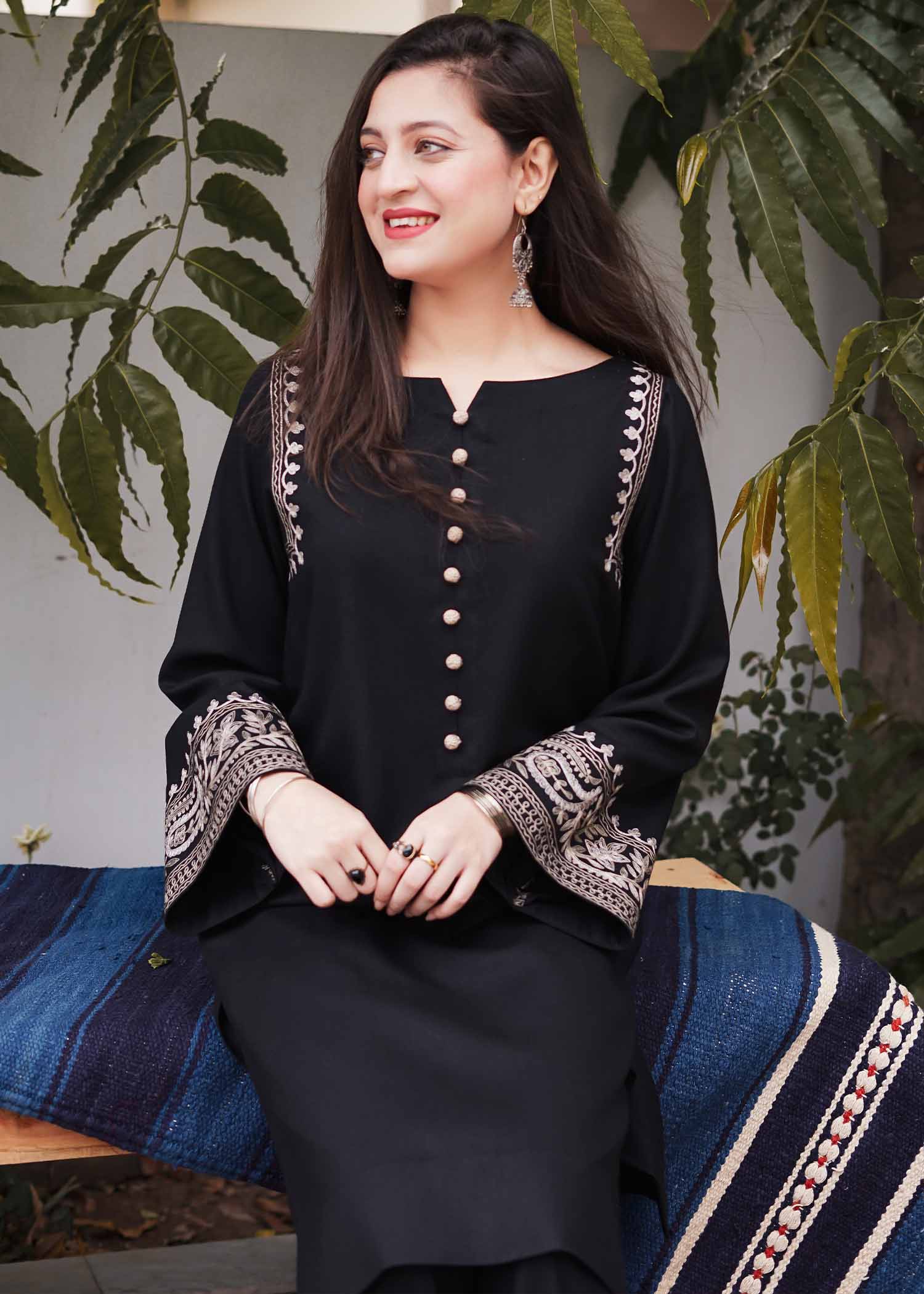 Aisling By Nirmal Black Women 2pcs