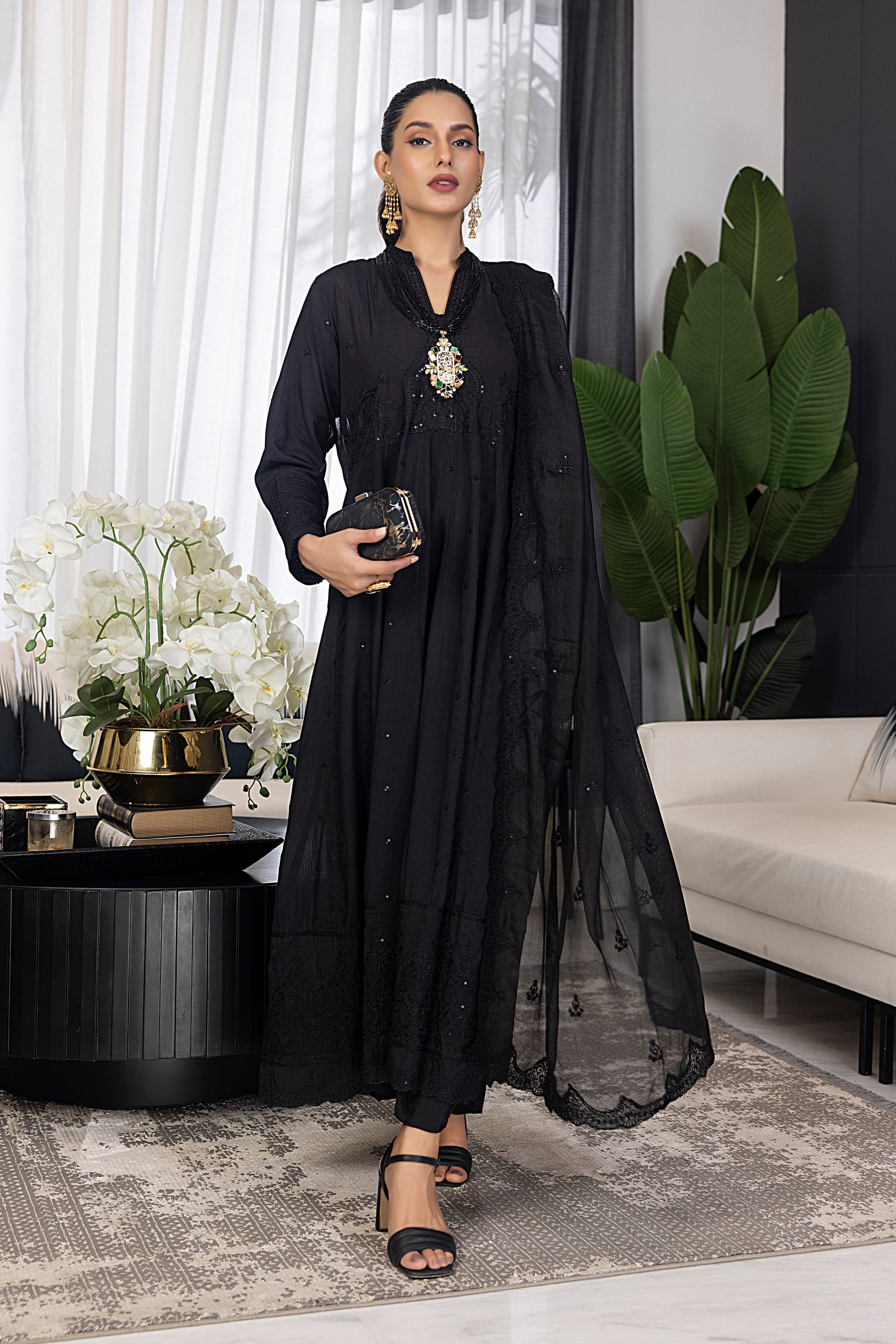 Lakhany Ready to wear Embroidered Luxury Pret Women 3pcs